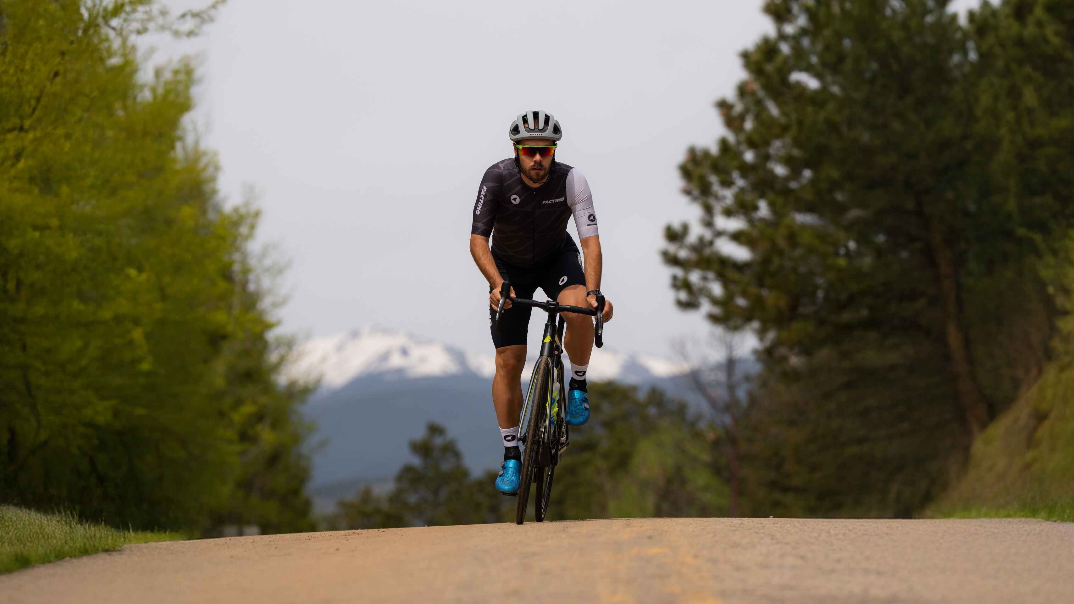 Road Cycling Clothing for Men and Women