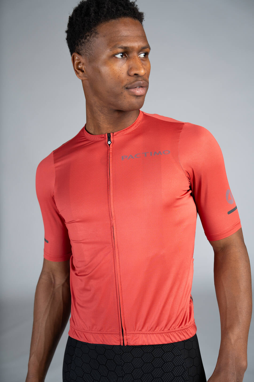 Men's Red Rock Summit Bike Jersey - Front Close-Up
