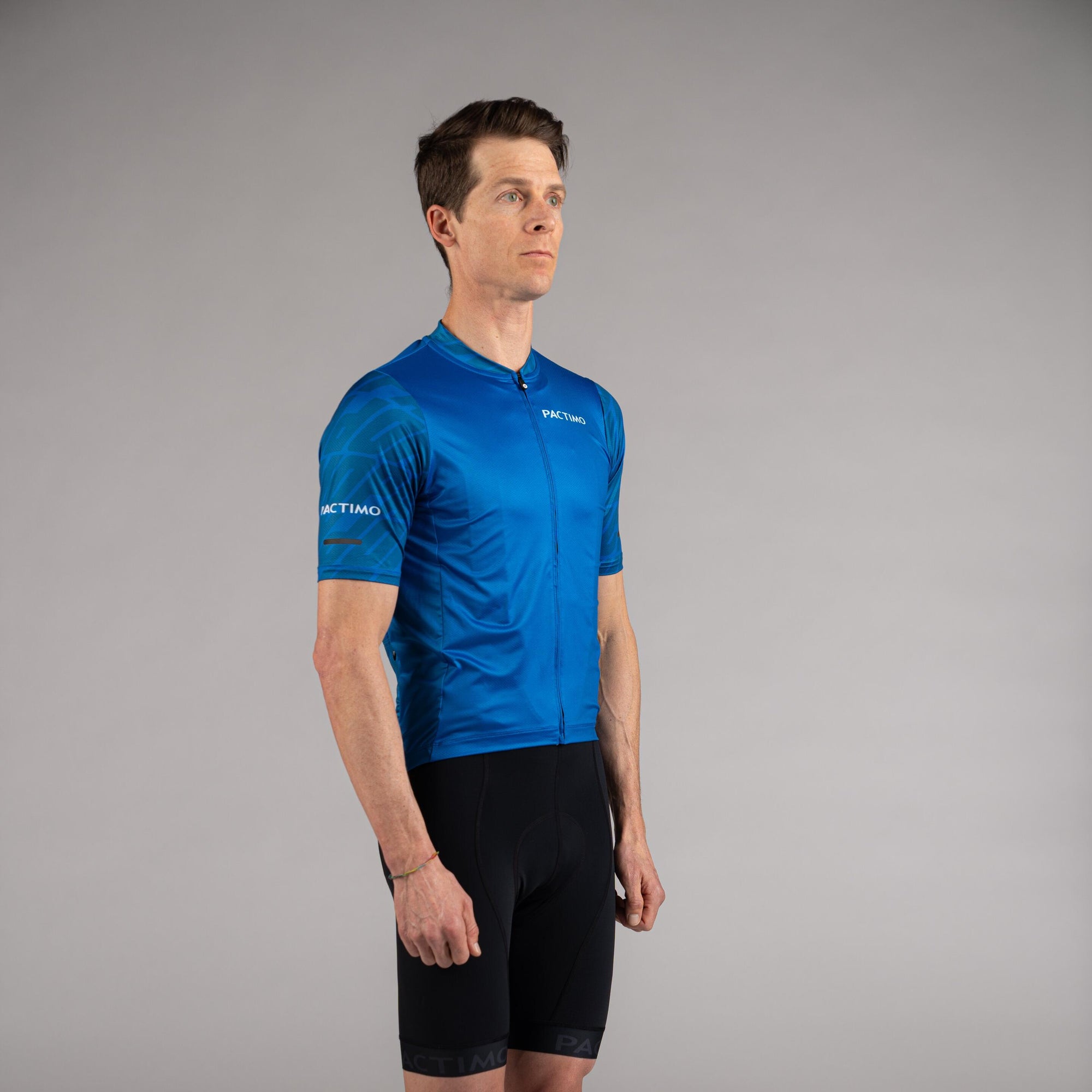 Men's Ascent Looser Fit Cycling Jersey - Comaprison