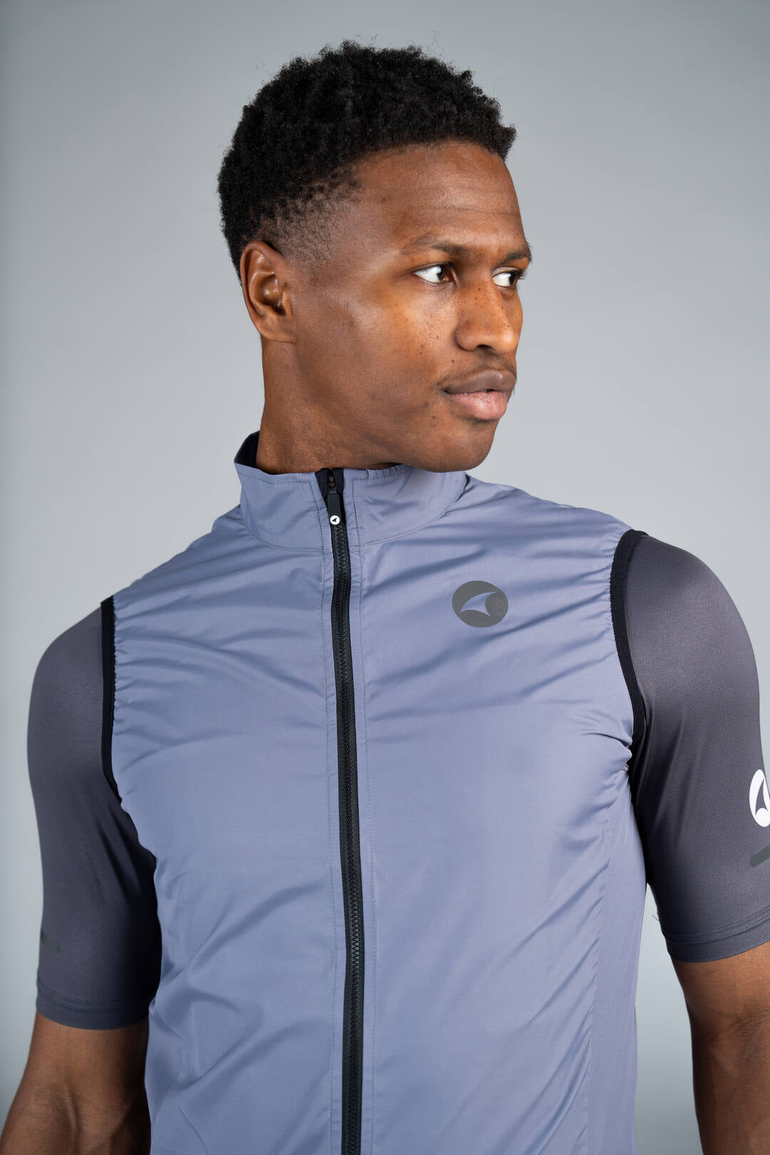 Men's Grey Divide Cycling Wind Vest - Collar