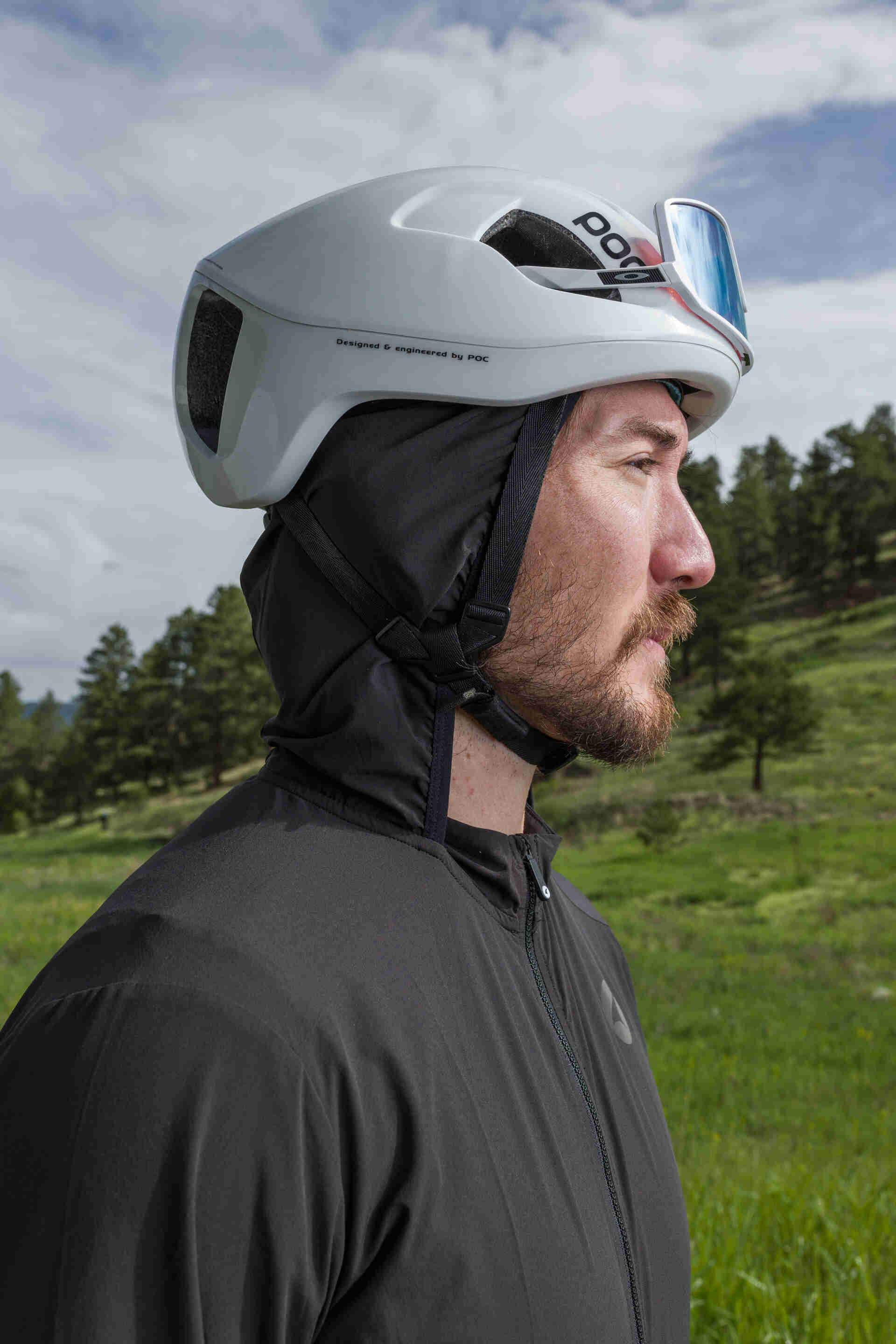 Men's Range MTB Jacket - Hood under helmet