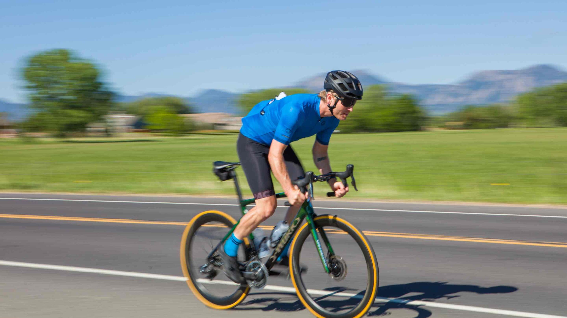 mens cycling clothing for warm weather