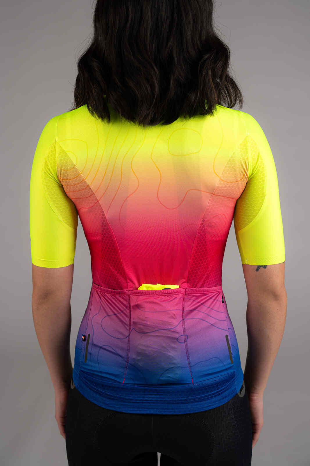 Women's High-Viz Ombre Summit Aero Cycling Jersey - Back Pockets
