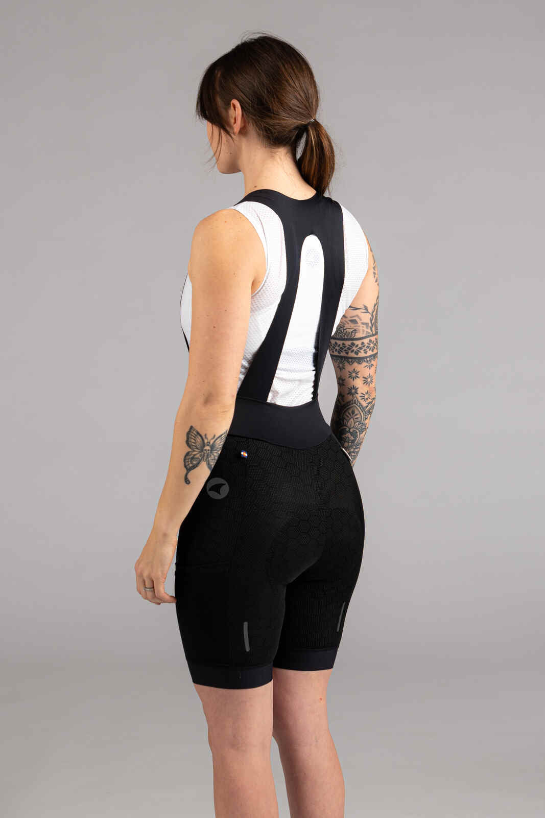 Women's Long Distance Cargo Bib Shorts - Back View