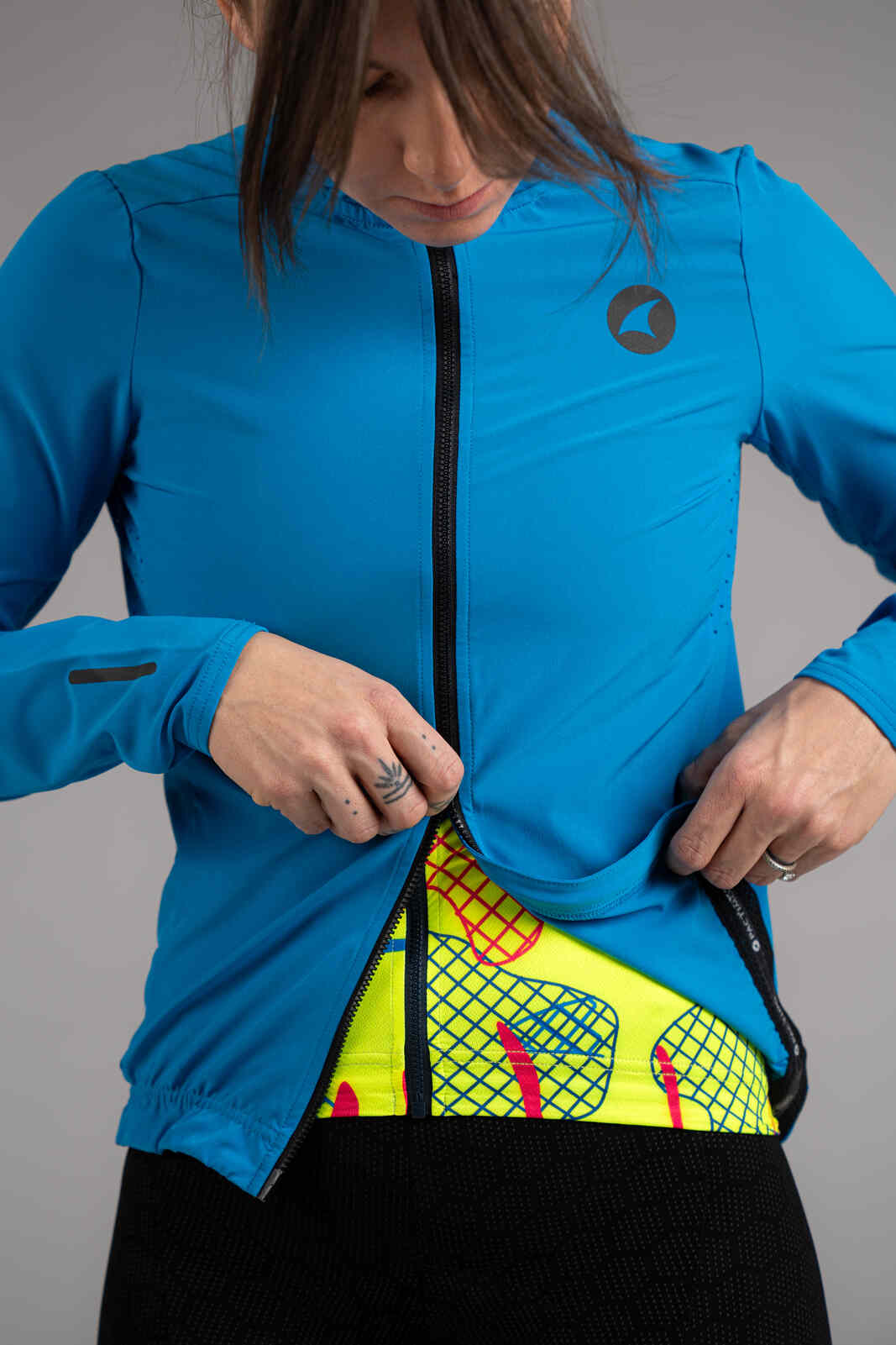 Women's Lightweight Blue Summit Shell Cycling Jacket - Two-Way Zippers