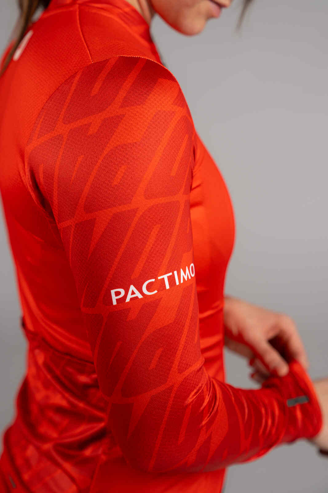 Women's Aero Long Sleeve Red Cycling Jersey - Sleeve Fabric Close-Up
