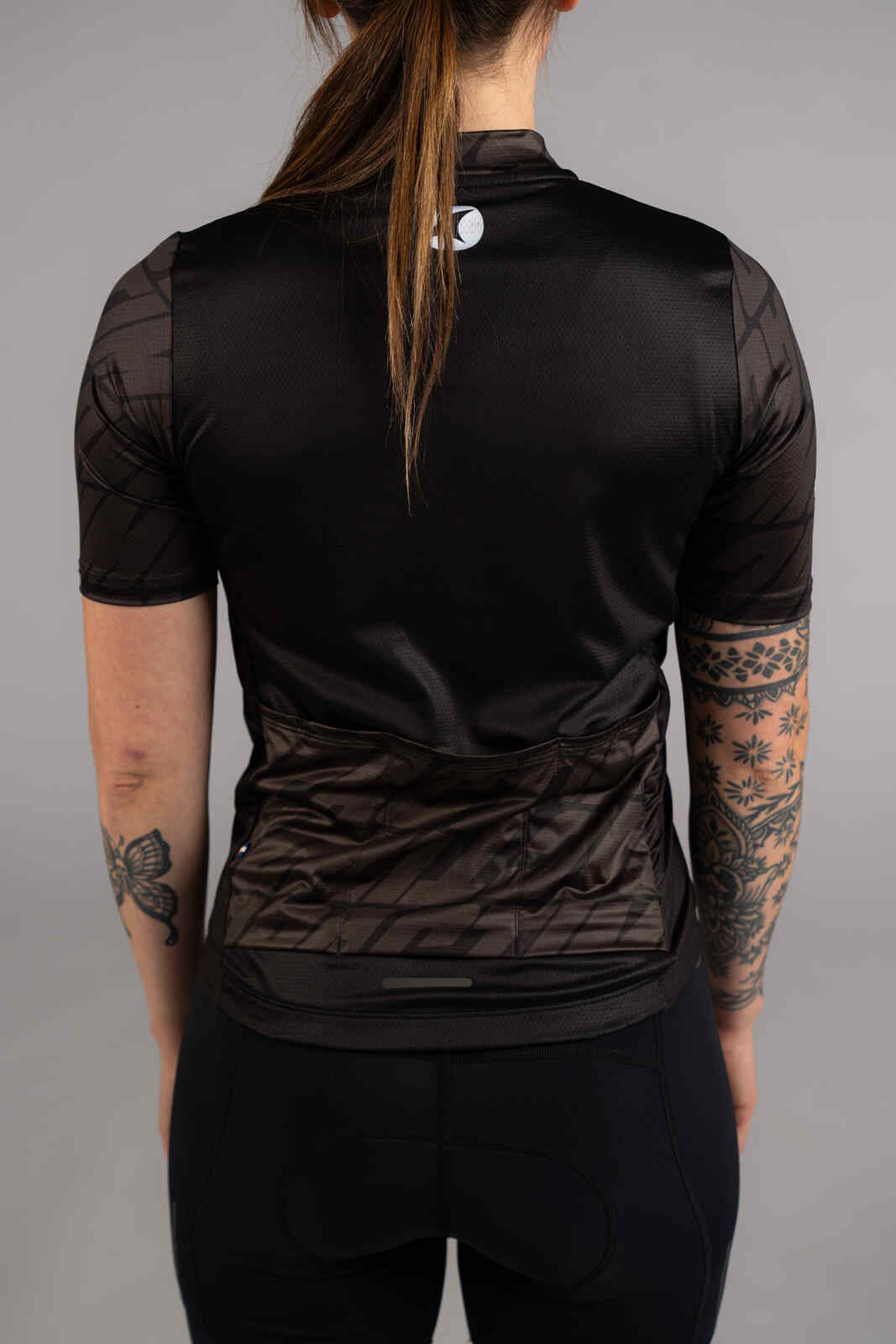 Women's Black Ascent Cycling Jersey - Back Pockets