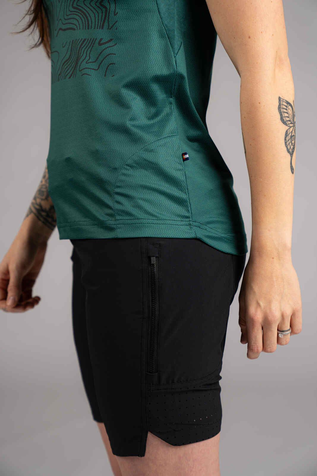 Women's Green Blue Mountain Bike Jersey - Fabric Close-Up