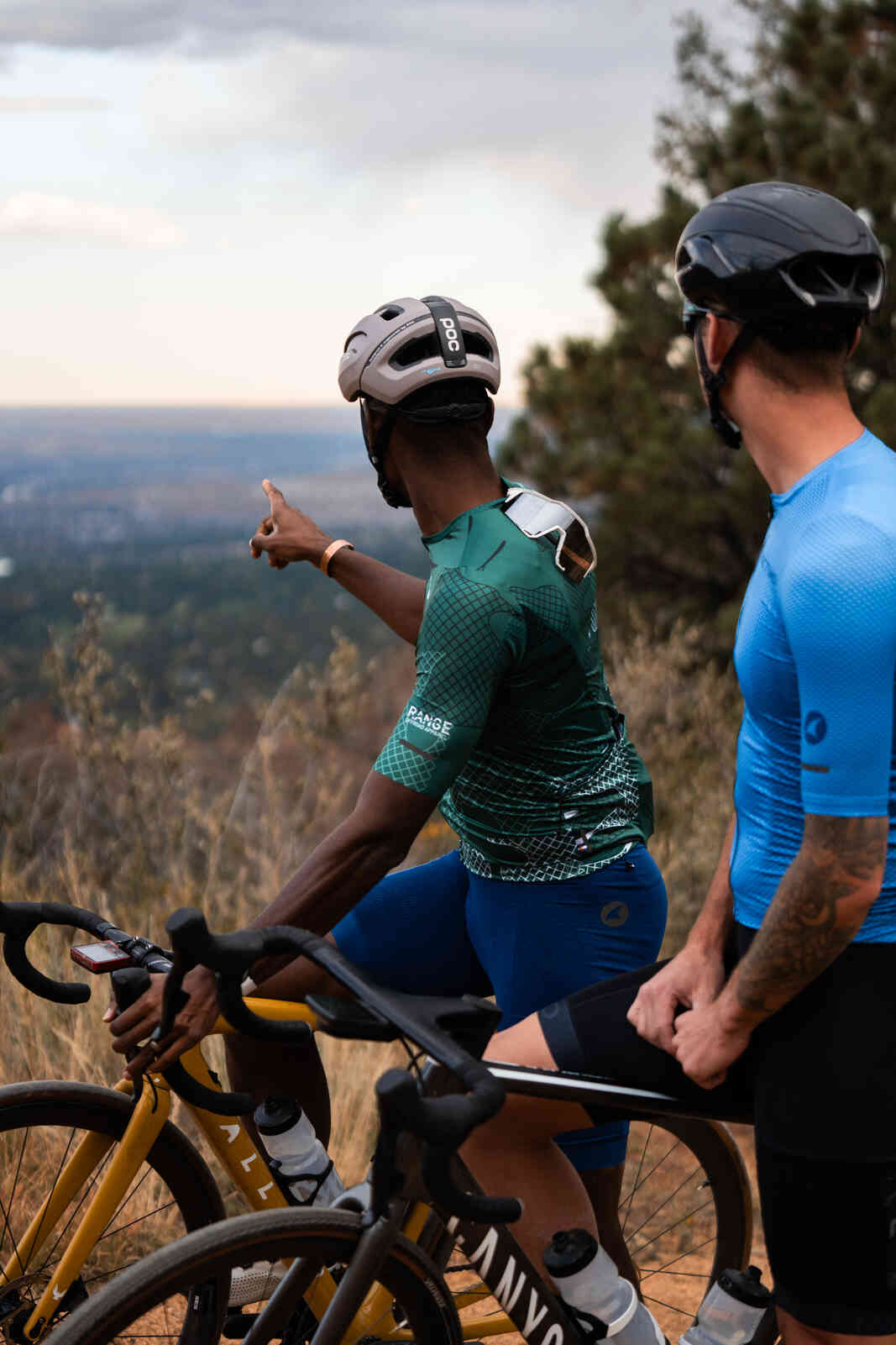 Men's Gravel Cycling Kit in Spruce Green