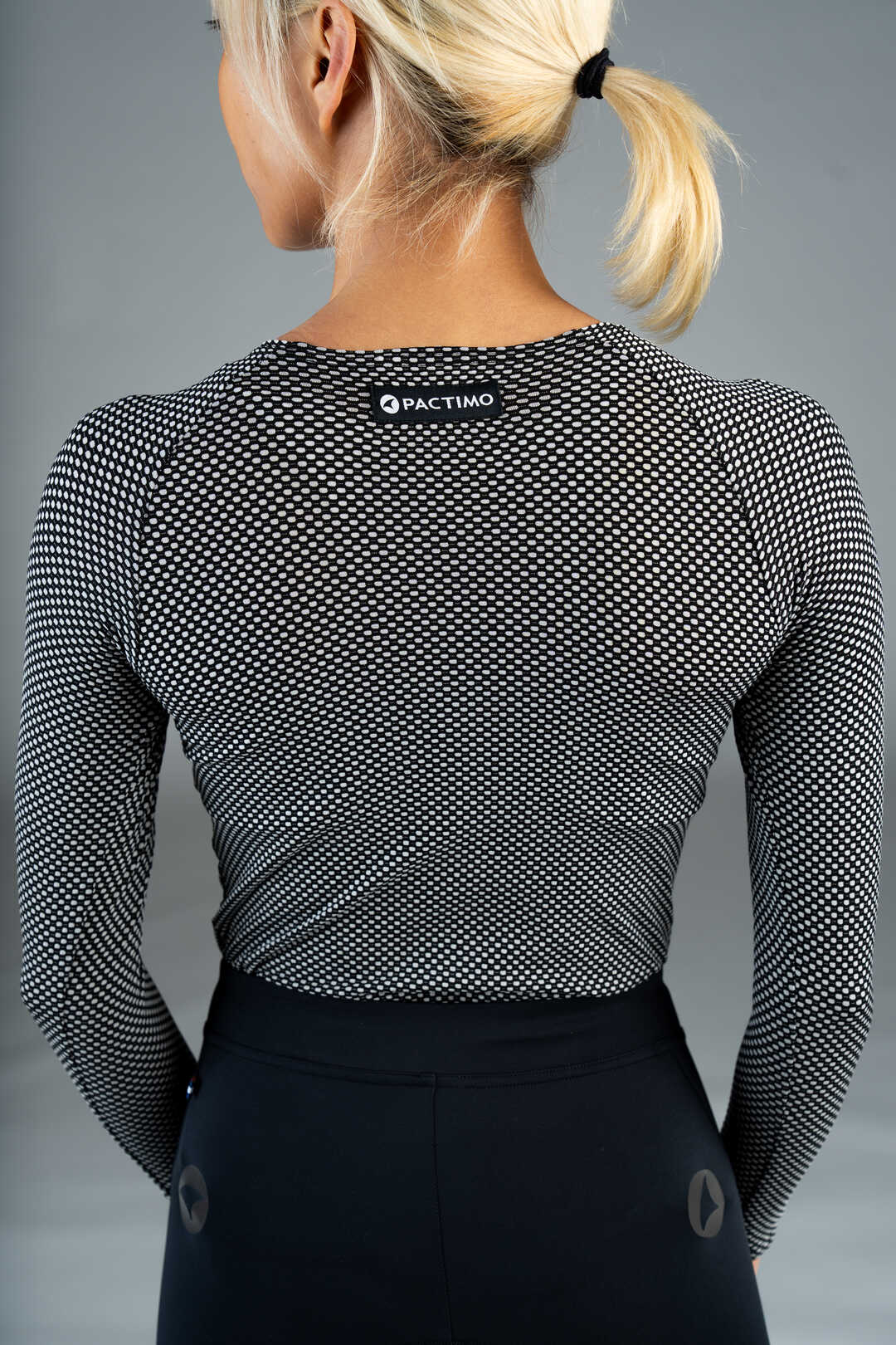 Women's Thermoregulator Long Sleeve Base Layer