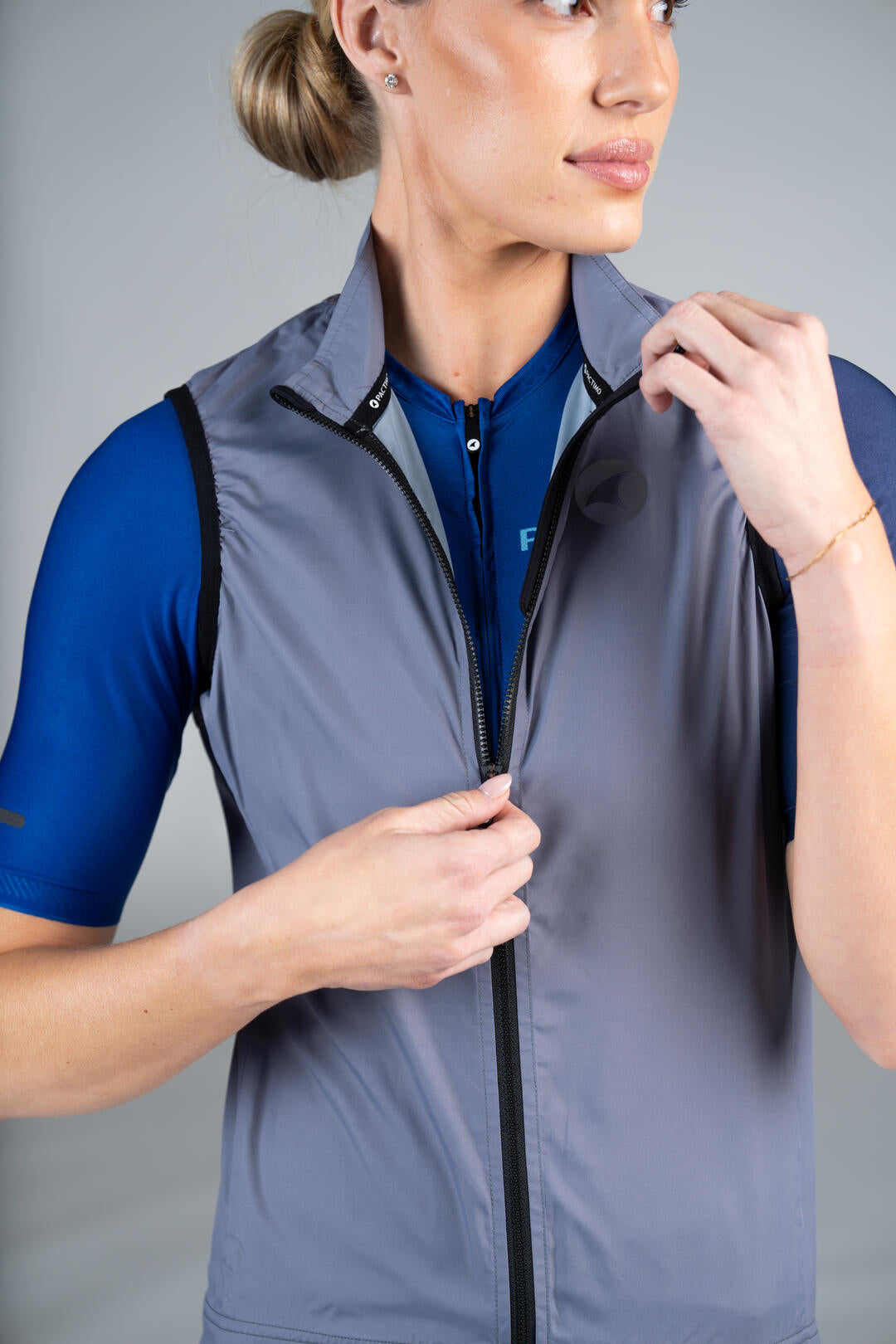 Women's Grey Cycling Wind Vest - Zipper