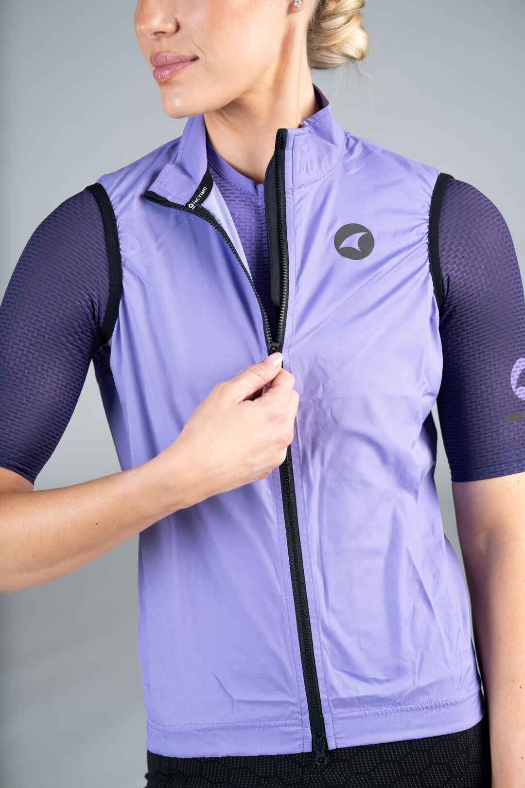 Women's Purple Cycling Wind Vest - Front Zipper