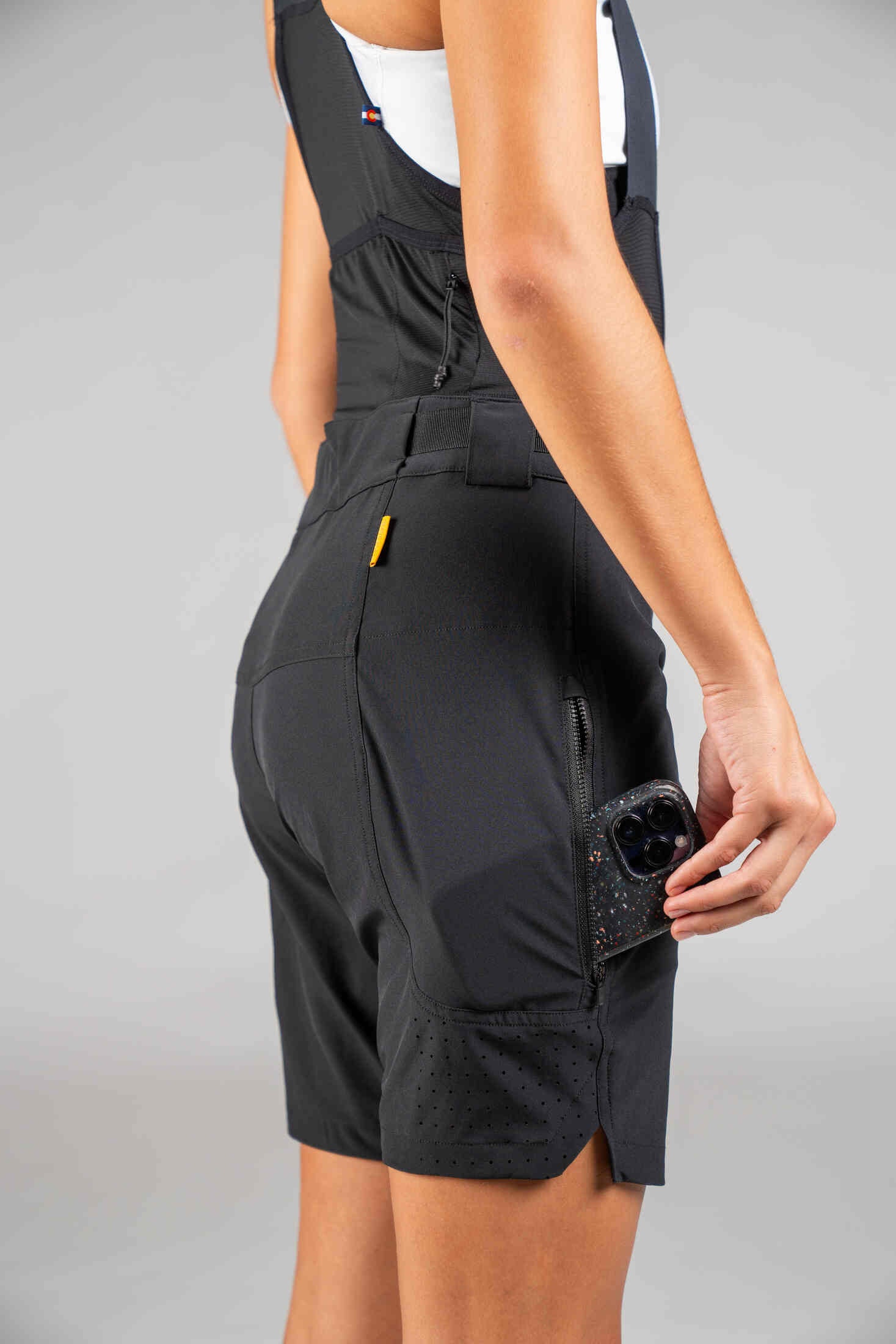Women's Black Mountain Bike Shorts - Zippered Side Pocket