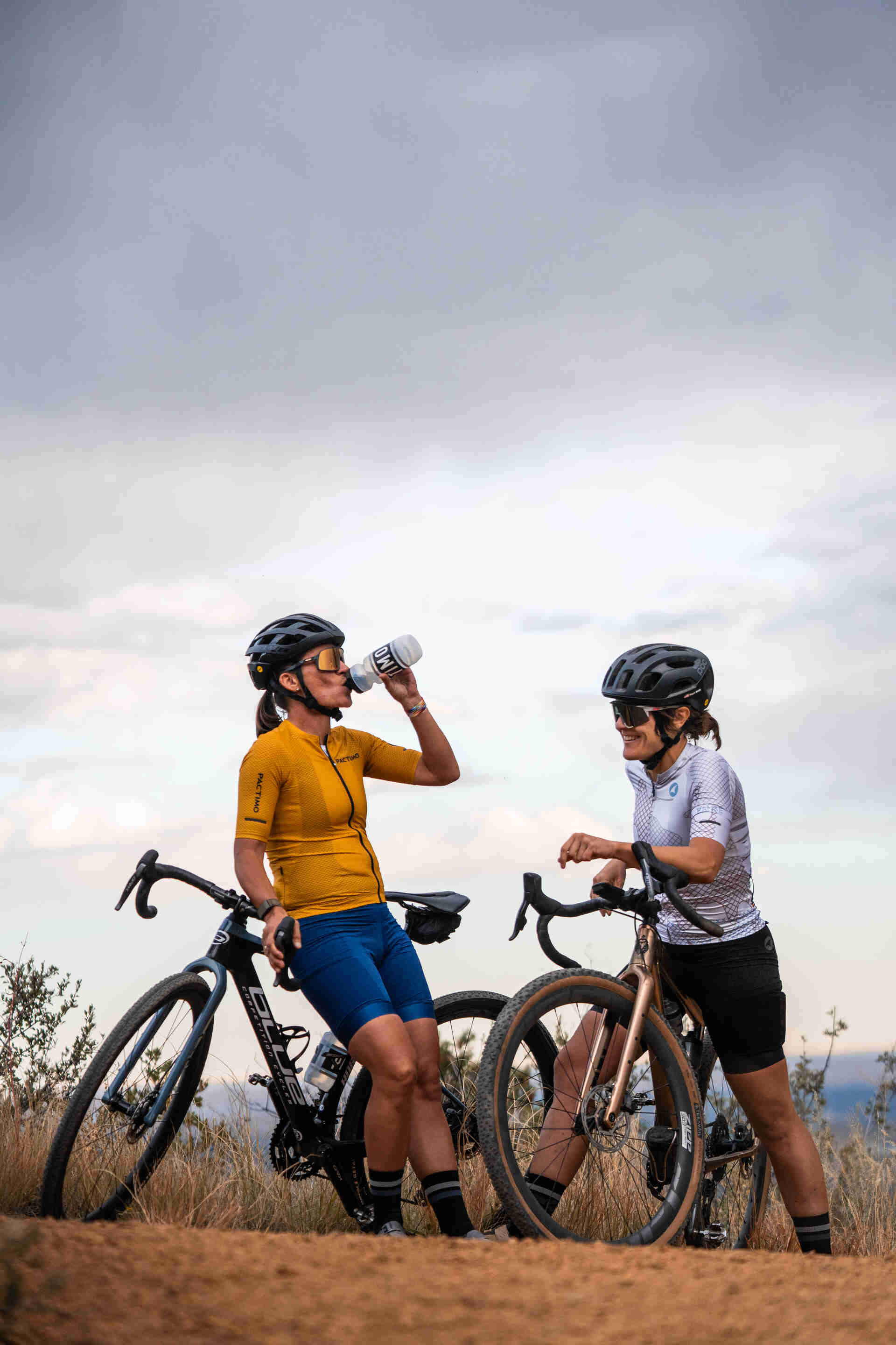 Women's Gravel Cycling Kits