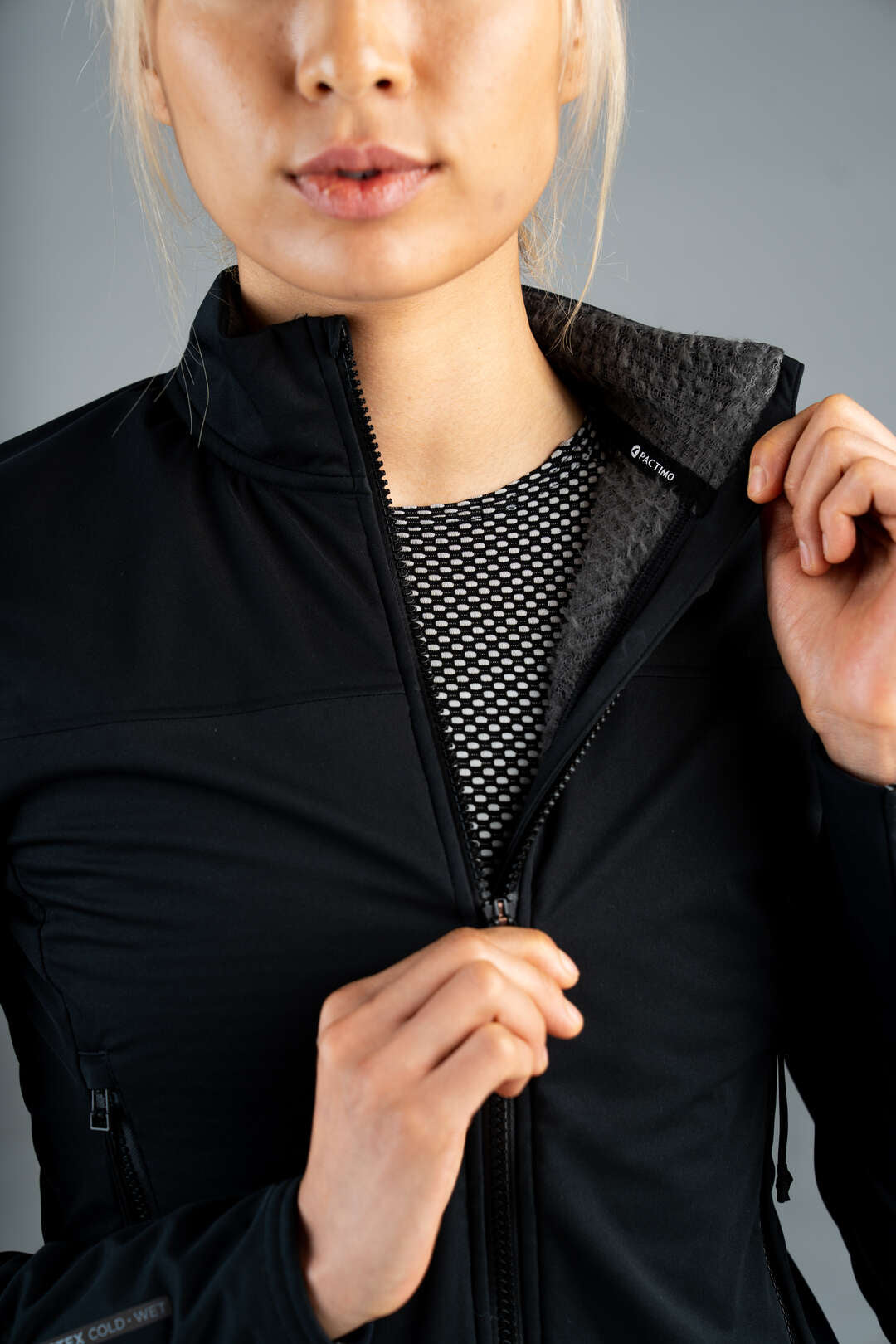 Women's Black Winter Cycling Jacket - Zipper
