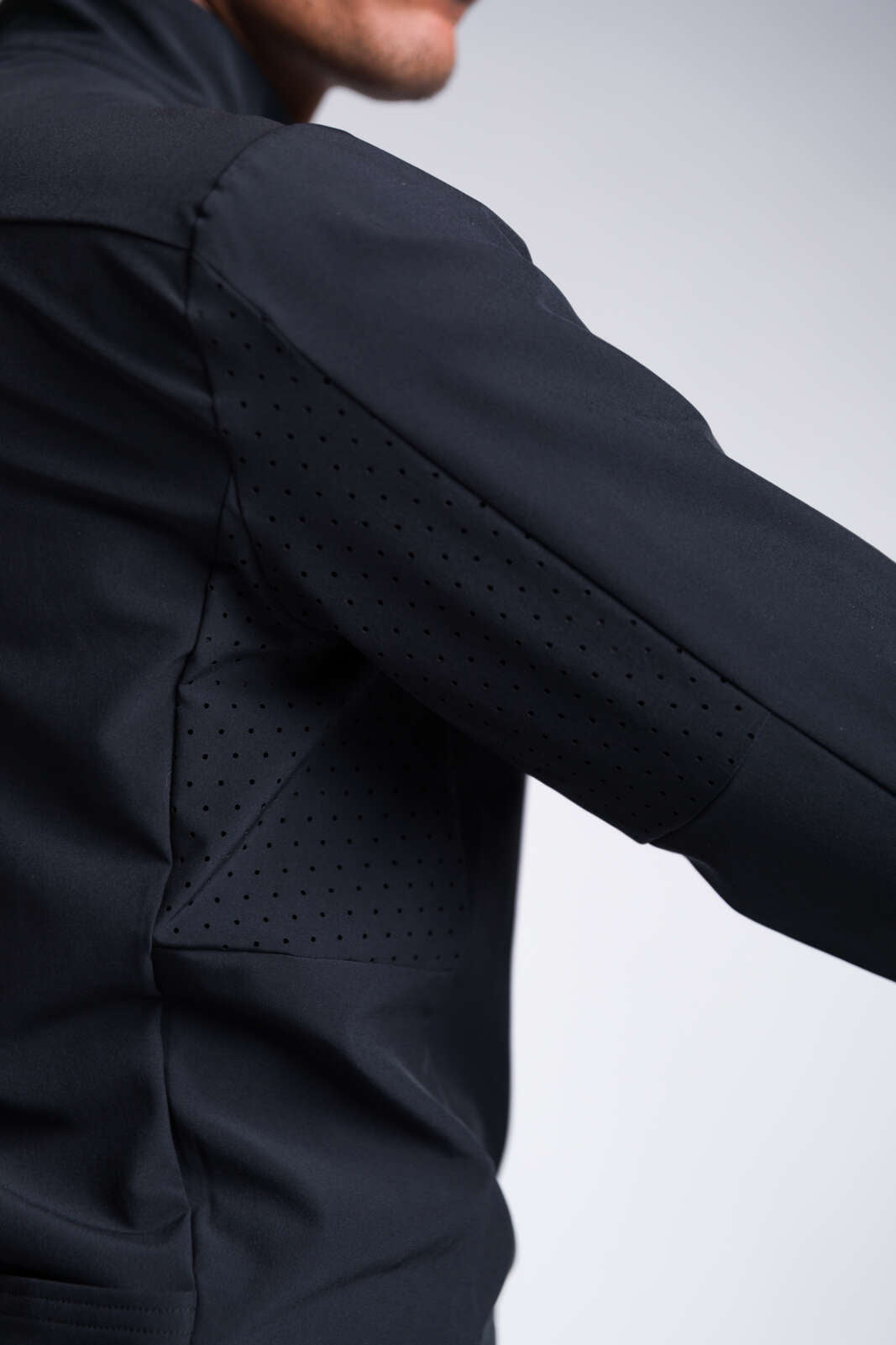 Men's Packable Cycling Jacket - Summit Shell Under Arm Venting