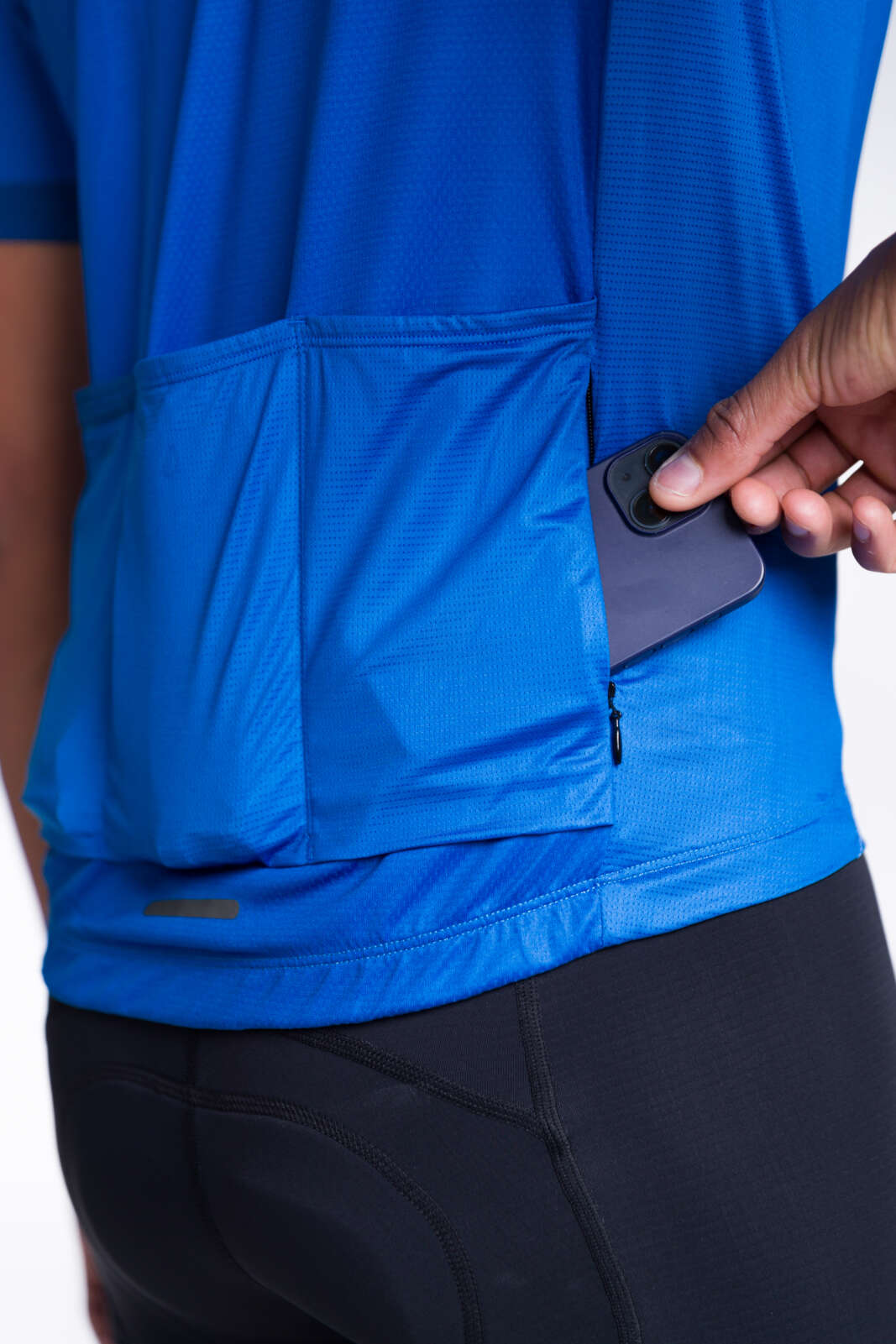 Men's Blue Bike Jersey - Ascent Back Pocket Detail