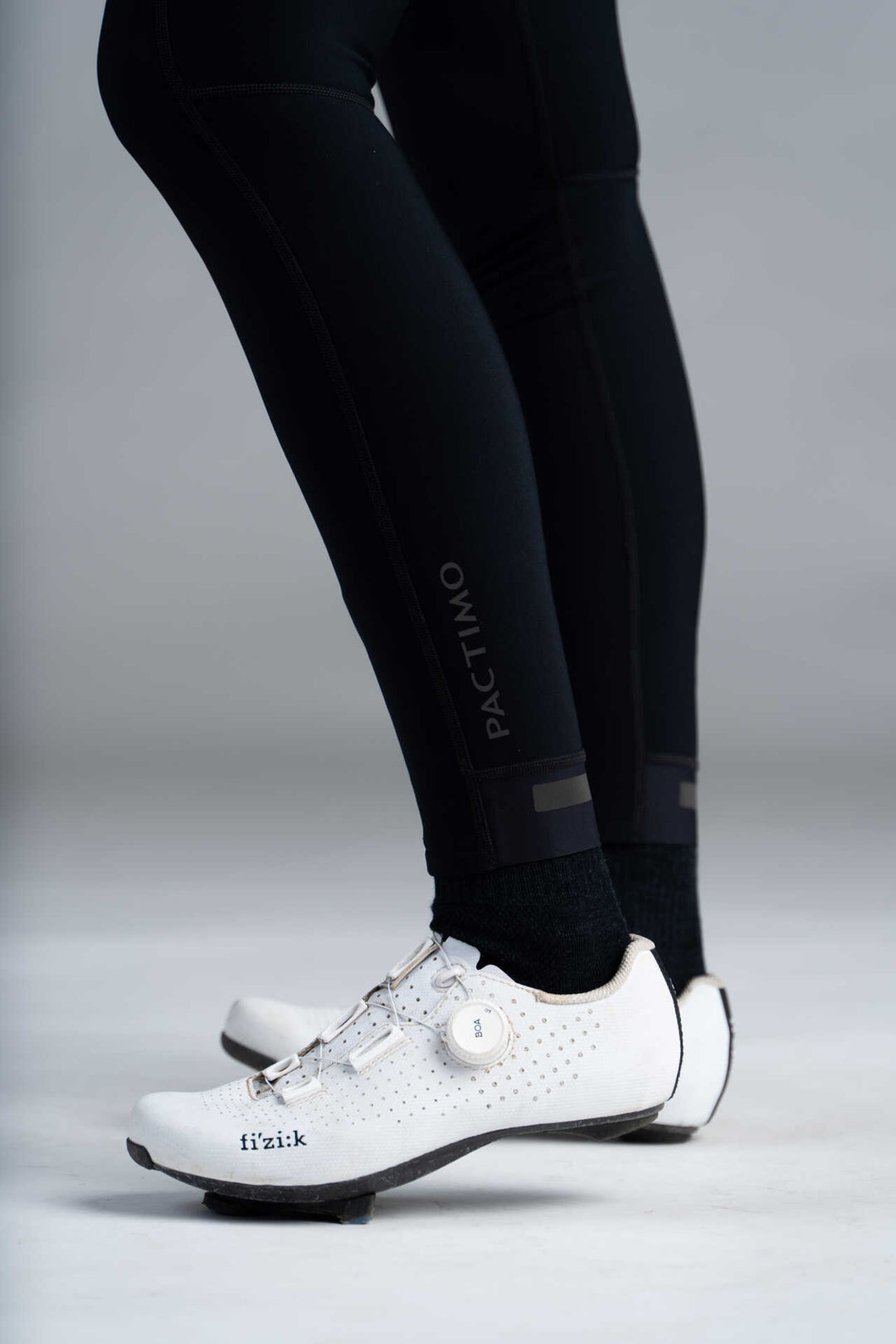 Women's Black Thermal Cargo Cycling Bib Tights - Reflective Leg Strips