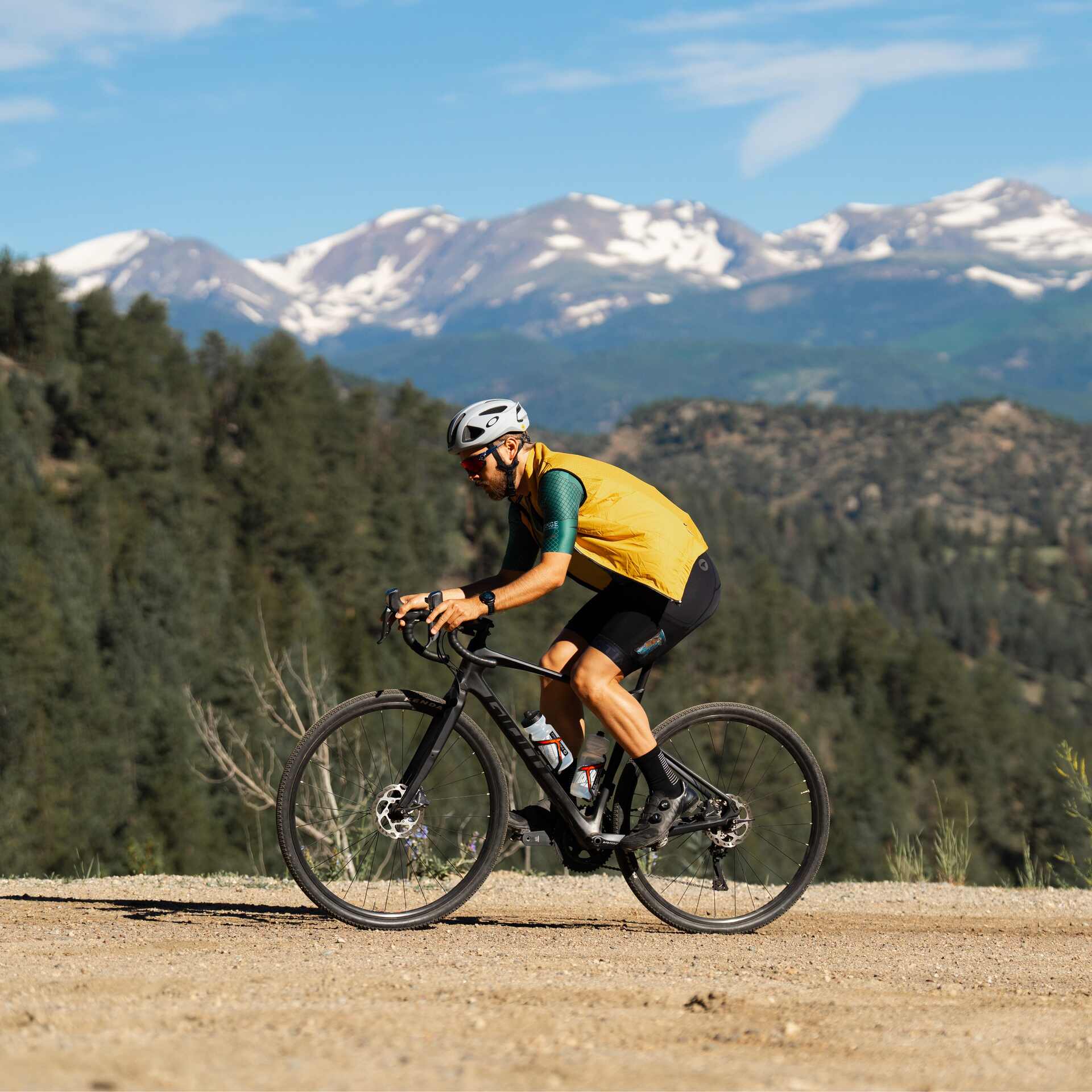 Men's cycling clothing