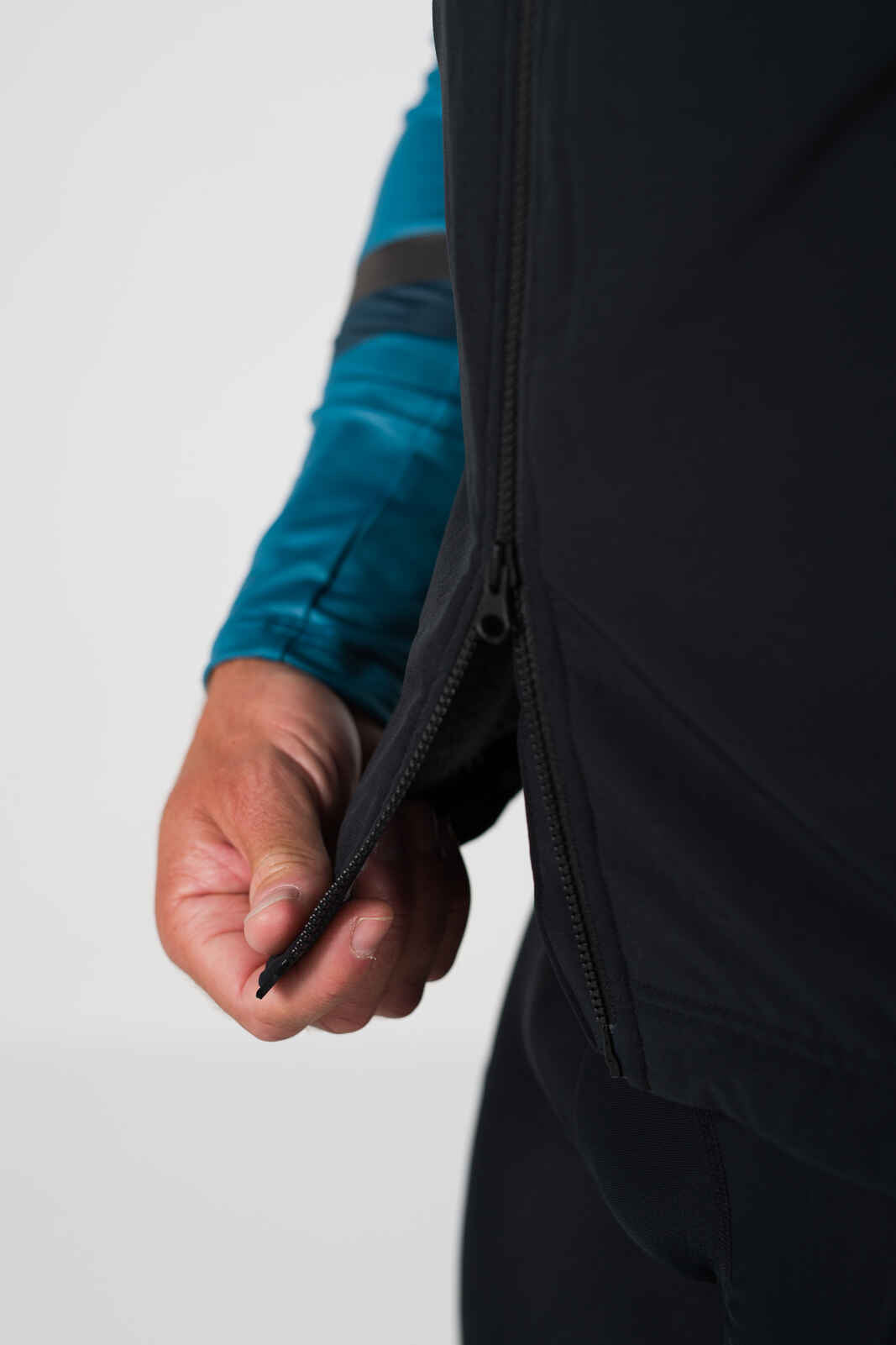 Men's Black Thermal Cycling Vest - Two-Way Zipper
