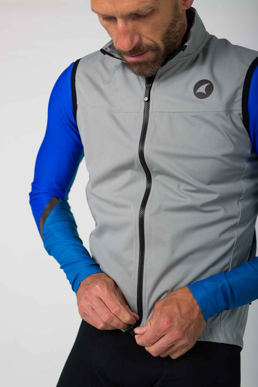 Men's Cycling Vest - Storm+ Zipper Detail