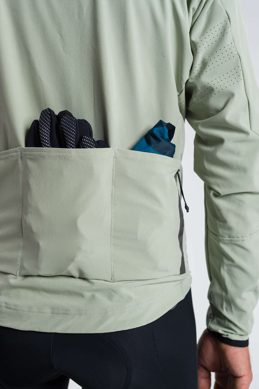 Men's Sage Green Winter Cycling Jacket - Back Pockets Close Up
