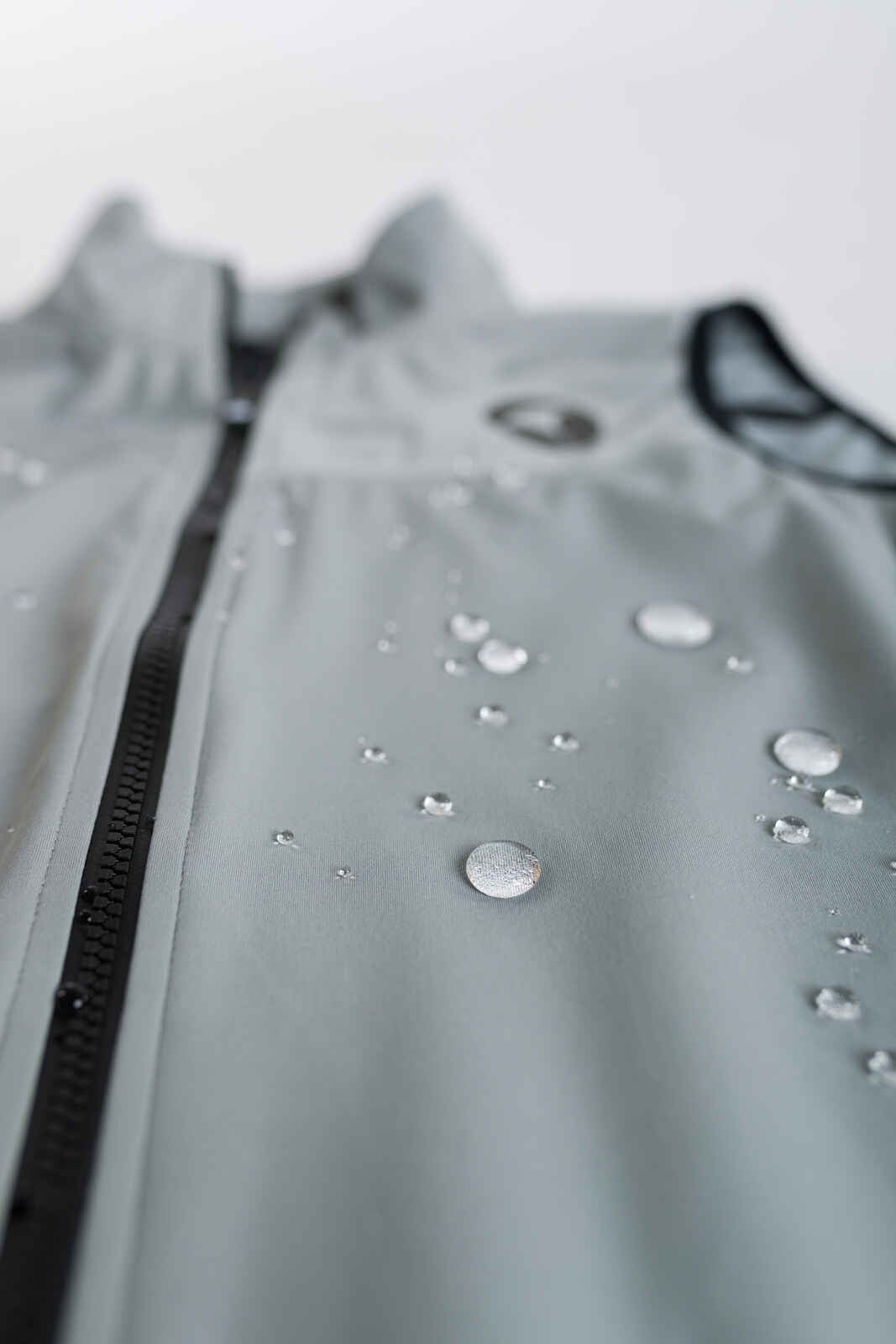 Men's Cycling Vest - Storm+ Water-Resistant Fabric