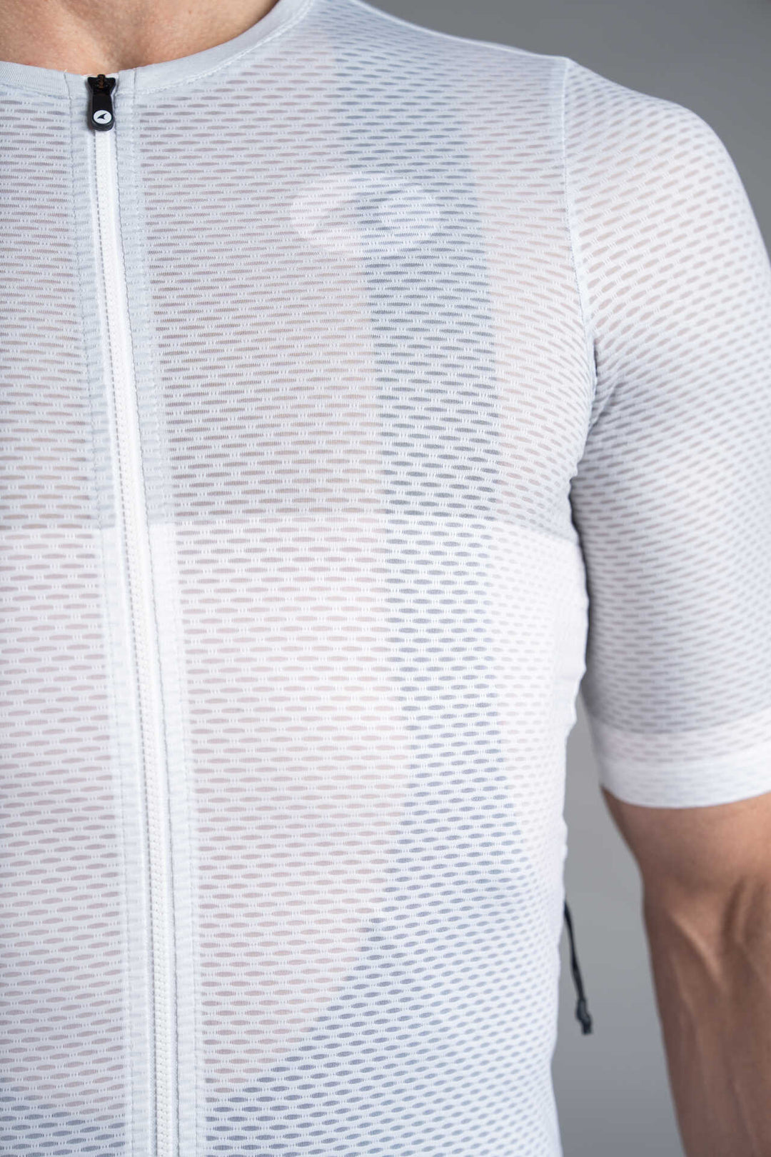 Men's White Aero Mesh Cargo Cycling Jersey - Mesh Fabric Close-Up