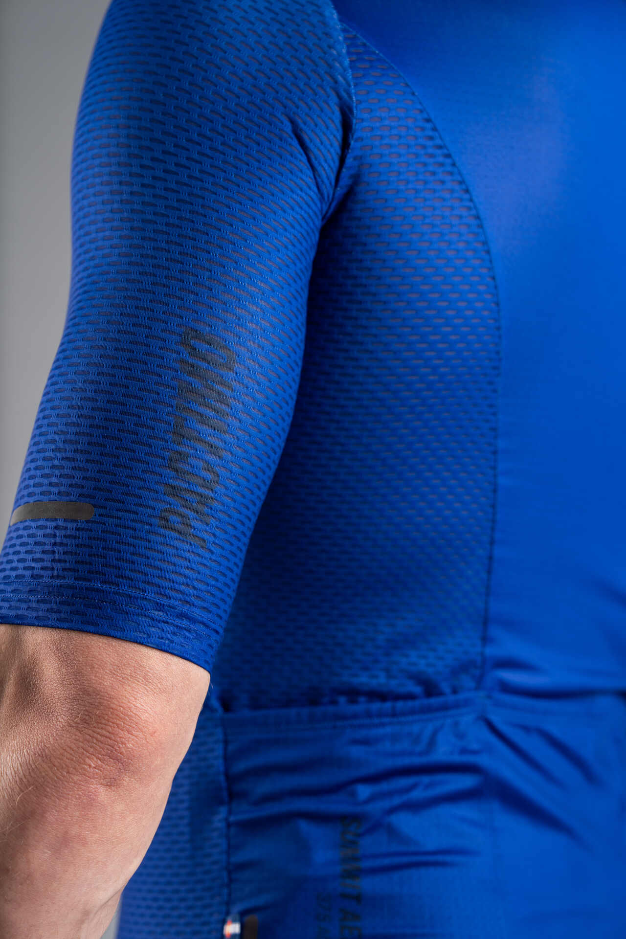 Men's Royal Blue Summit Aero Mesh Cycling Jersey - Mesh Underarm