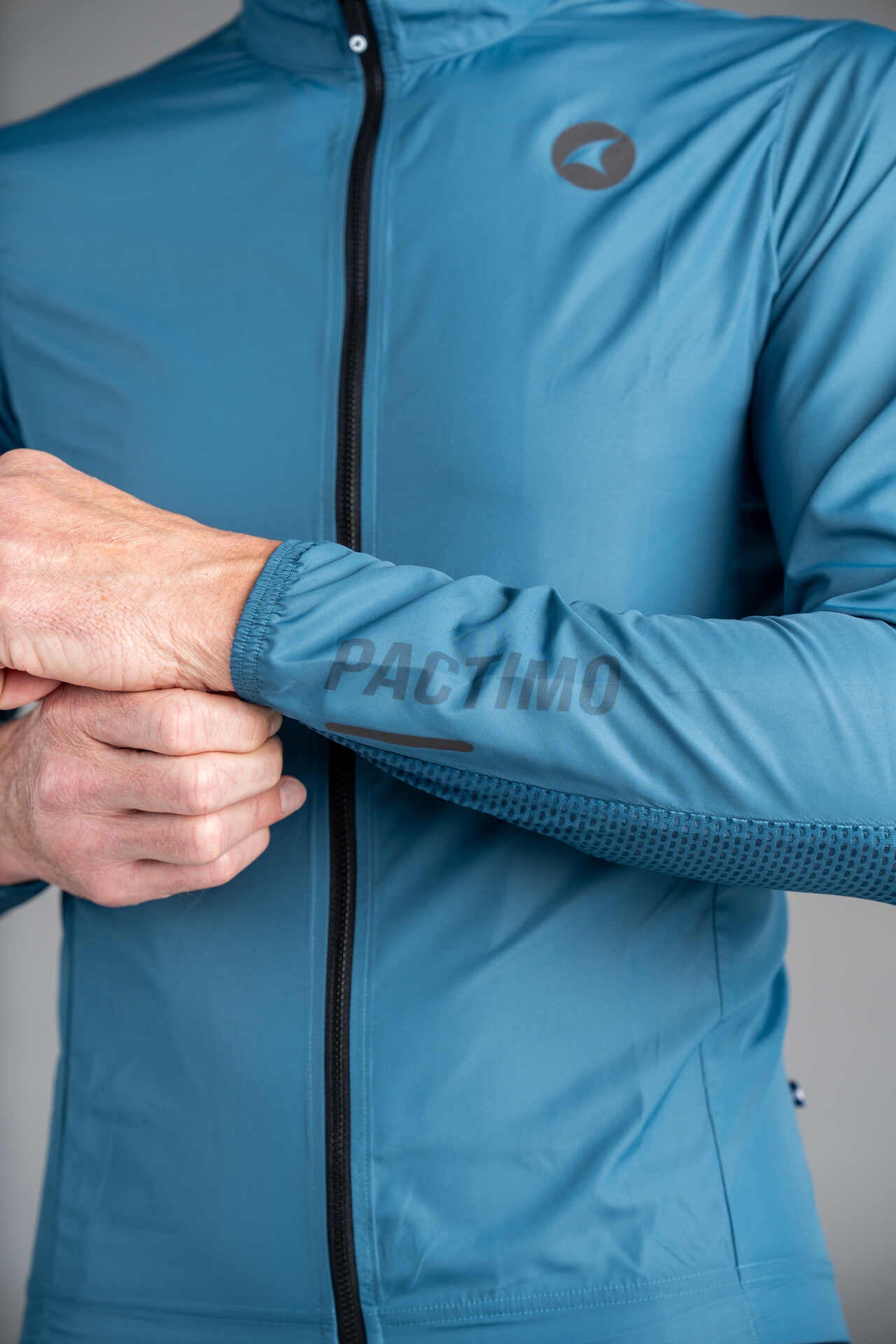Men's Dark Teal Packable Cycling Wind Jacket - Sleeve
