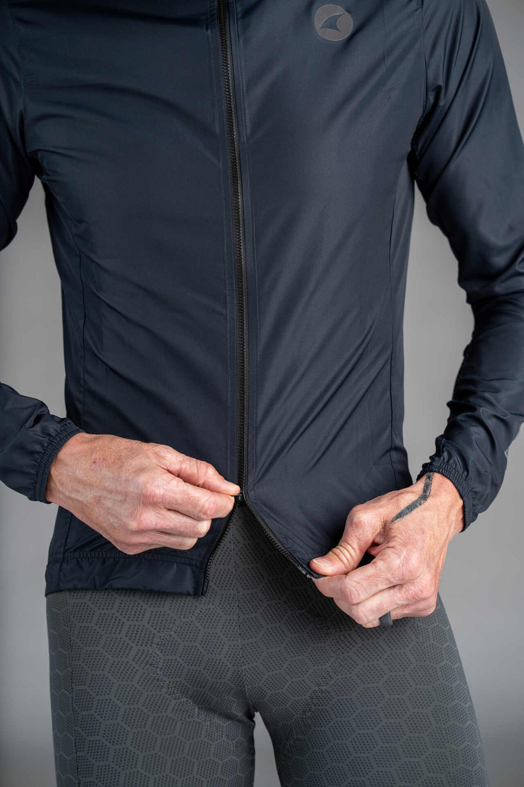 Men's Dark Black Packable Cycling Wind Jacket - Two-Way Zipper