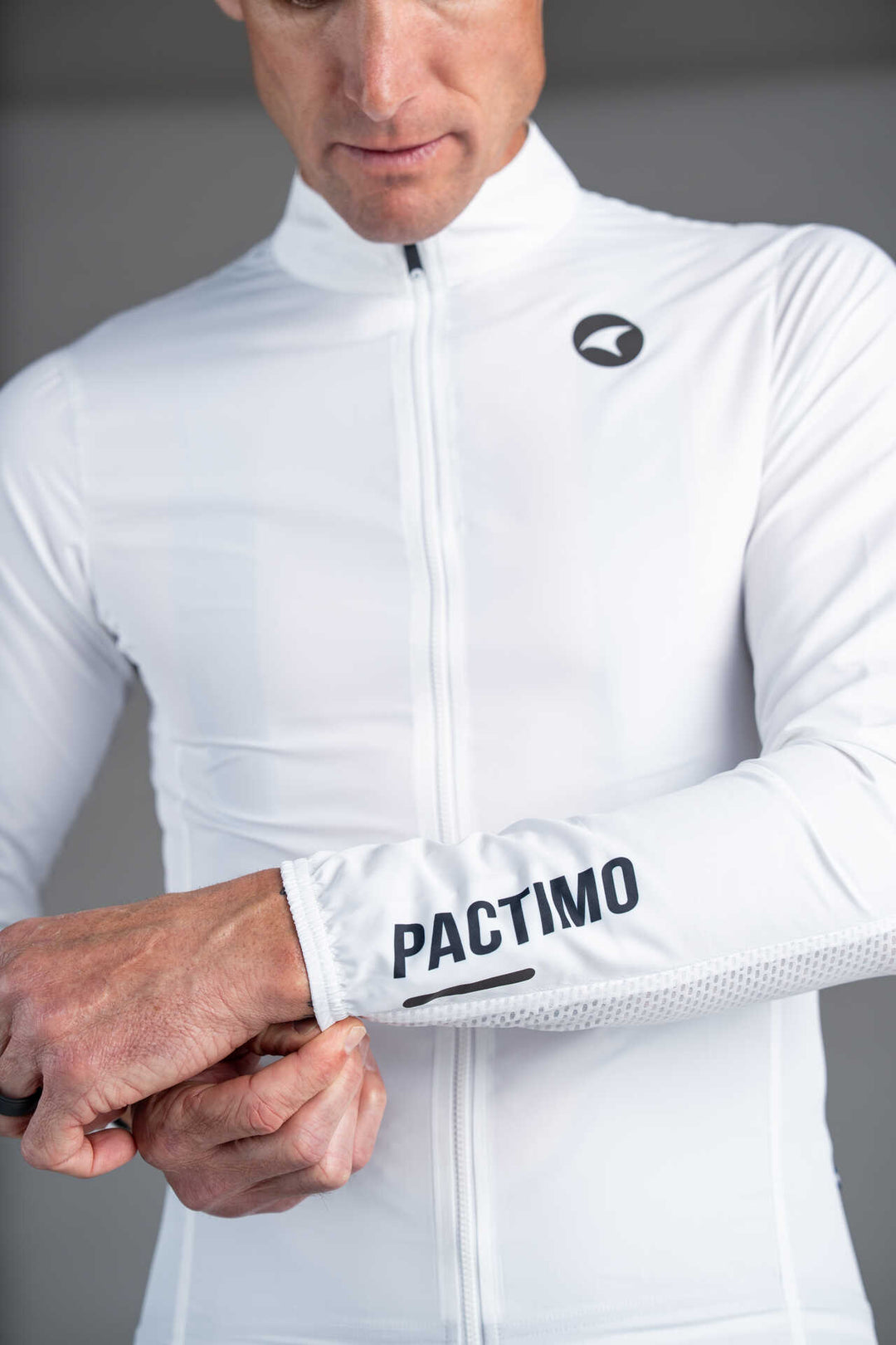 Men's White Packable Cycling Wind Jacket - Sleeve