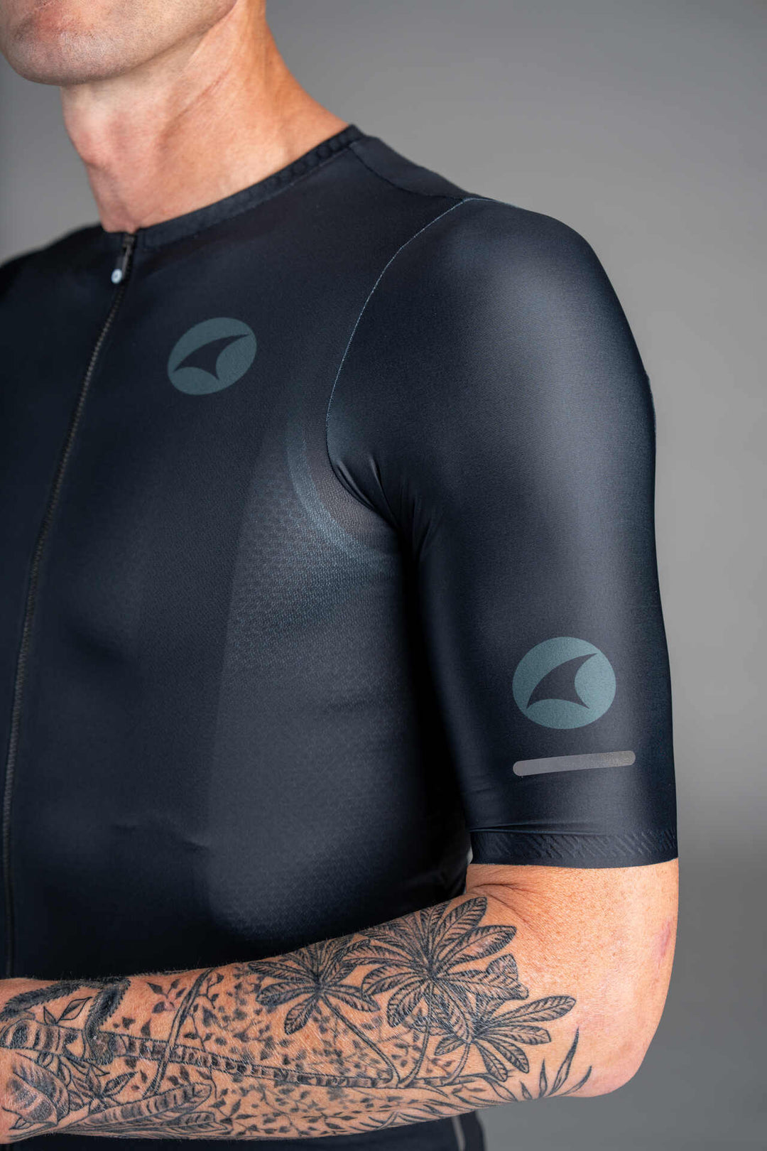 Men's Black Range Aero Cargo Cycling Jersey - Euro Sleeves