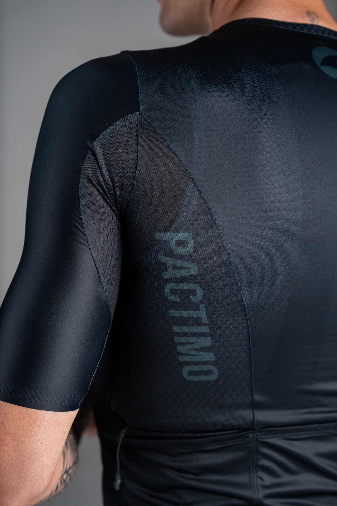 Men's Black Range Aero Cargo Cycling Jersey - Mesh Underarms