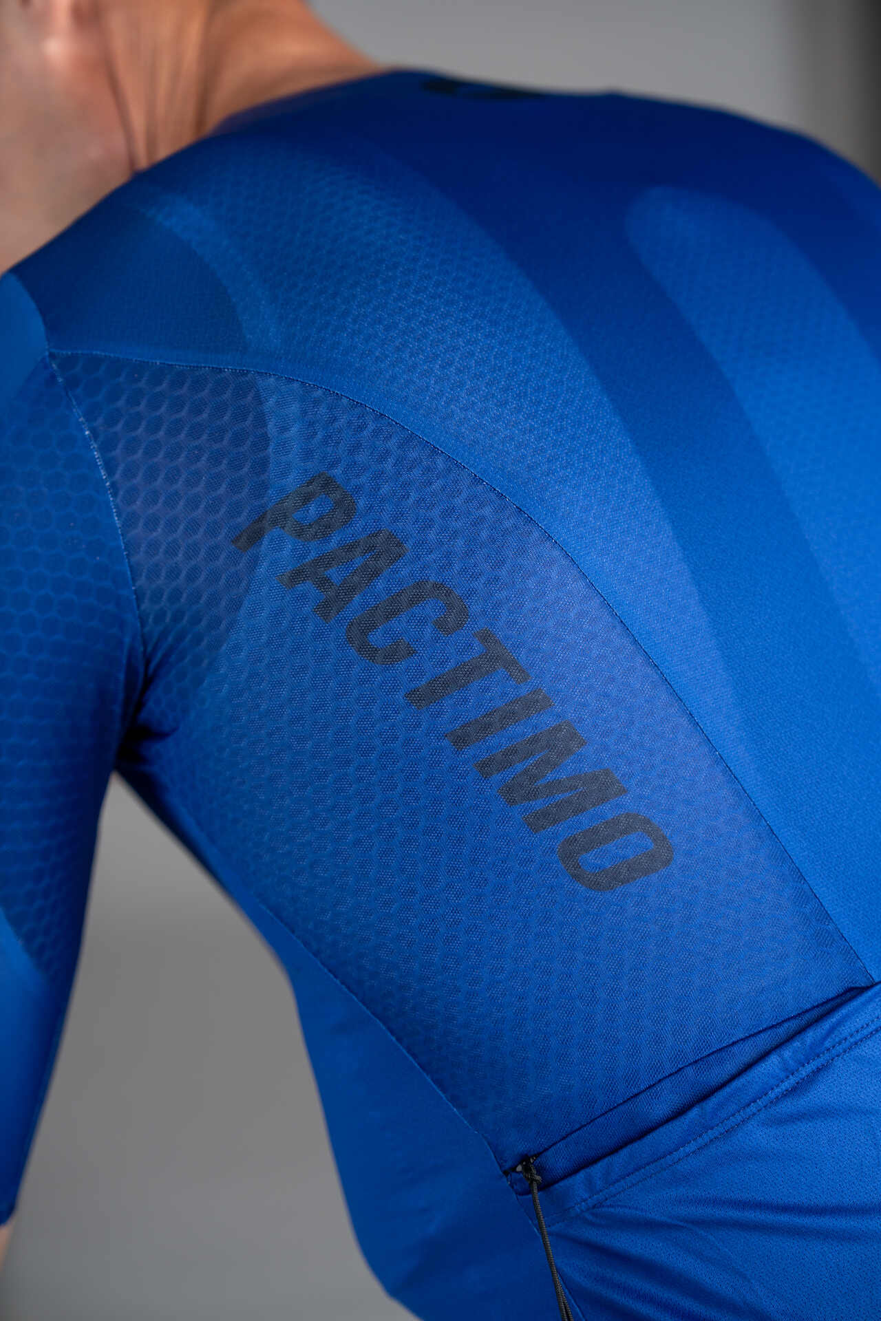 Men's Blue Range Aero Cargo Cycling Jersey - Mesh Underarms