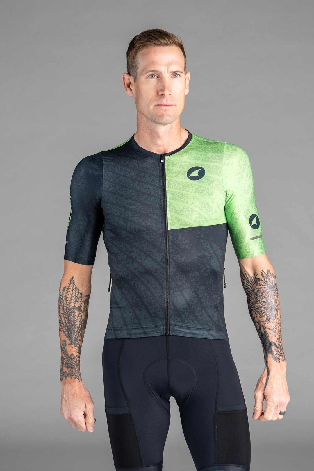 Men's Black and Green Range Aero Cargo Cycling Jersey - Front View
