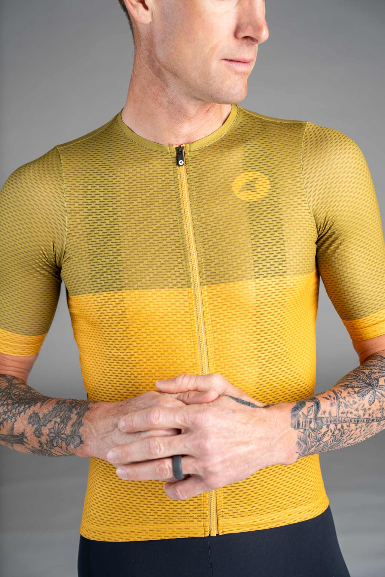 Men's Yellow Range Aero Cargo Mesh Cycling Jersey - Zipper