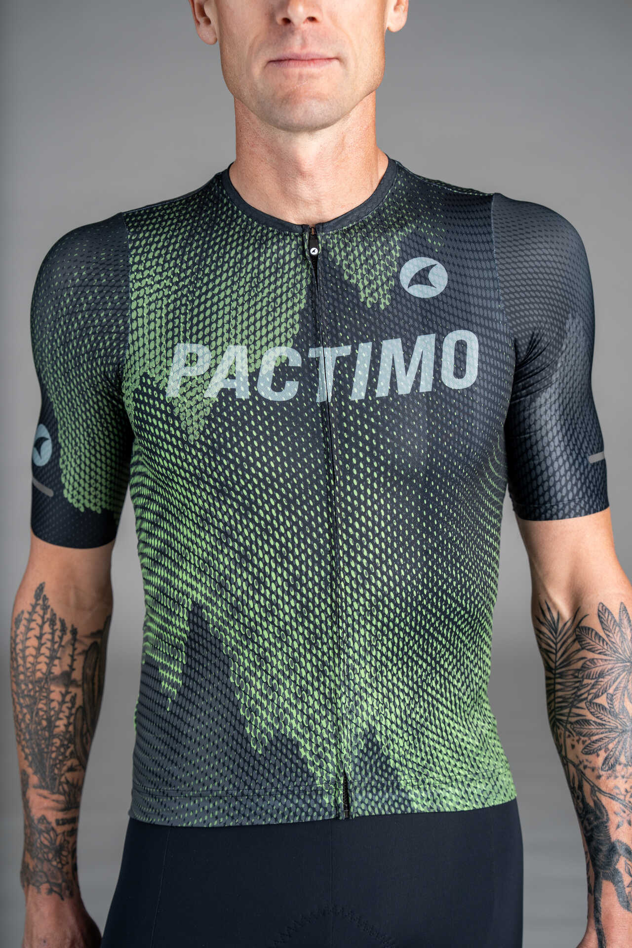 Men's Black and Green Summit Aero Cycling Jersey - Front Close-Up