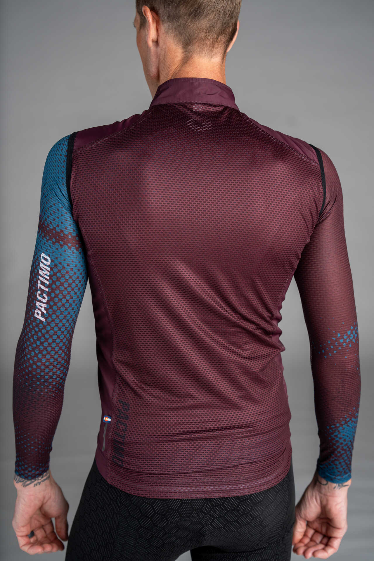 Men's Maroon Packable Cycling Wind Vest - Back View