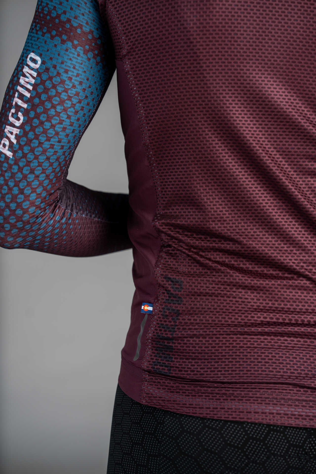Men's Maroon Packable Cycling Wind Vest - Mesh Fabric