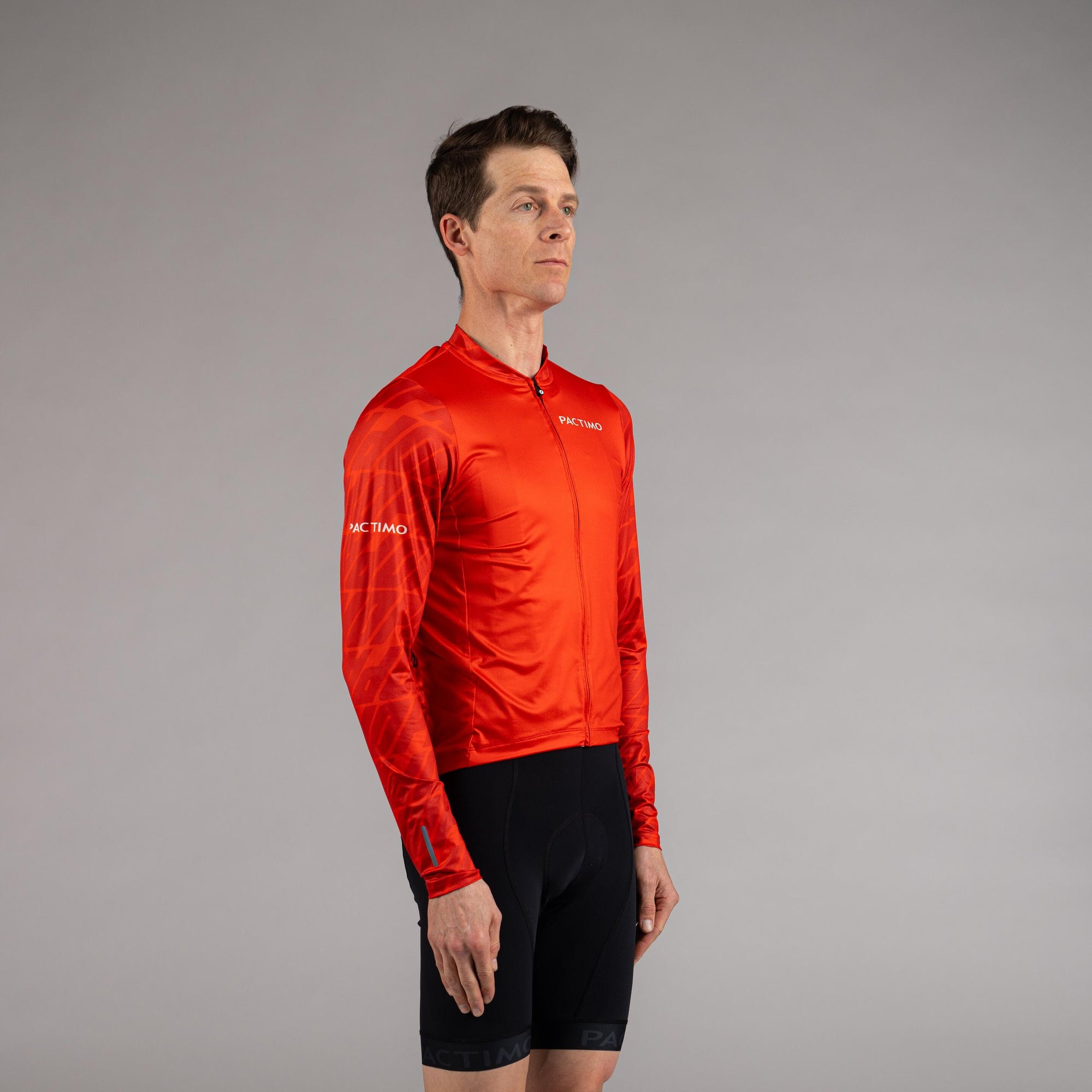 Men's Ascent Long Sleeve Cycling Jersey - Fit Comparison