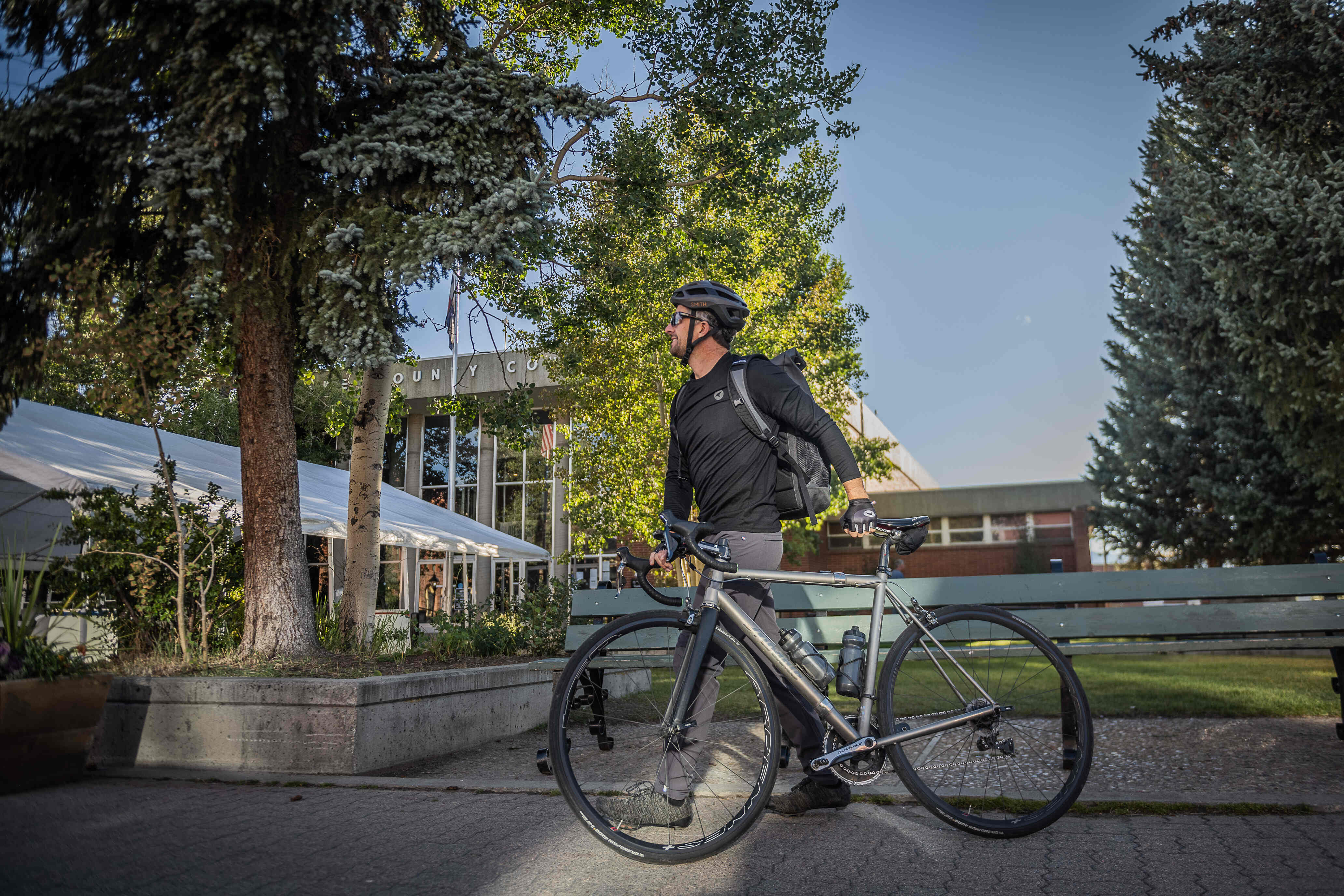 Men's Bicycle Commuter Clothing