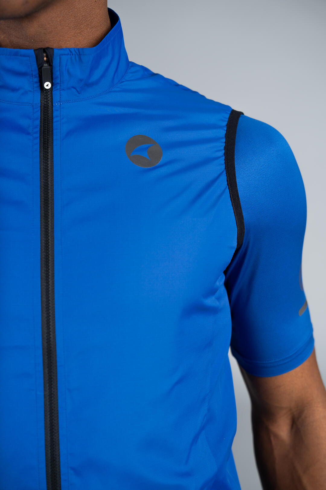 Men's Packable Cycling Wind Vest - Collar