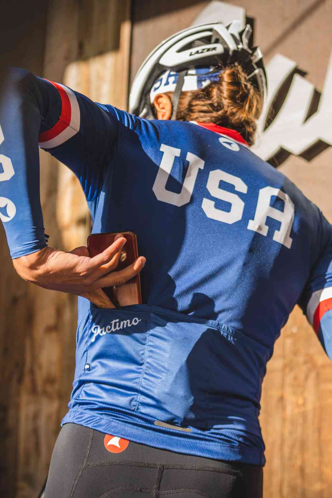 Men's Retro USA Cycling Jersey - Back Pockets