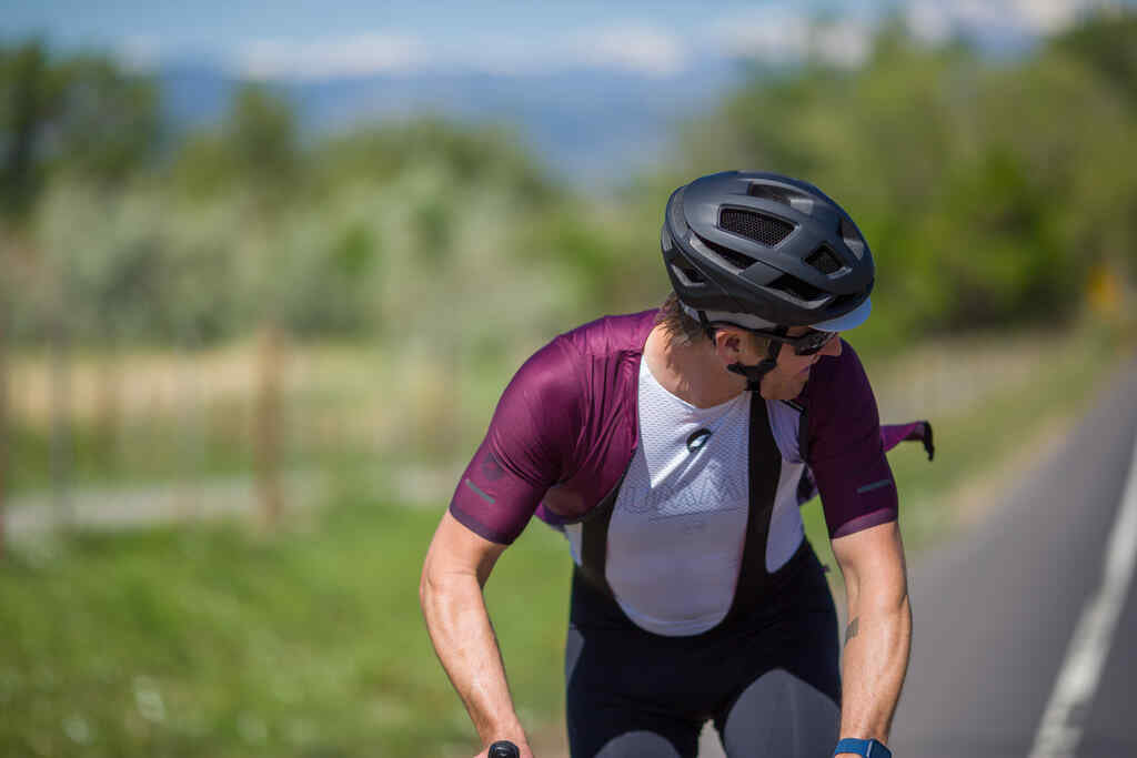 Warm Weather Cycling Apparel for Men