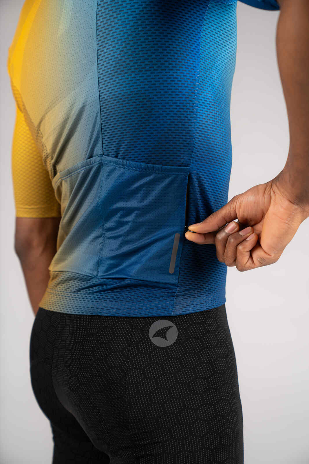 Men's Blue/Gold Ombre Mesh Cycling Jersey - Zippered Valuables Pocket