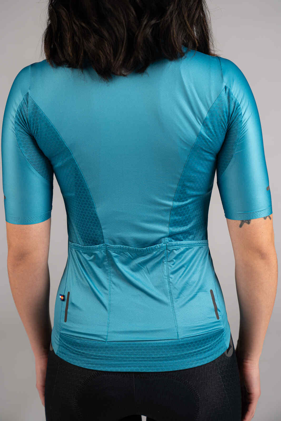 Women's Blue Summit Aero Cycling Jersey - Back Pockets