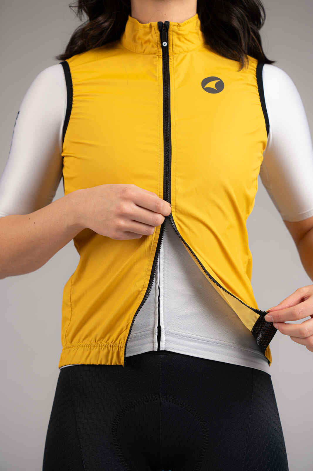Women's Golden Yellow Packable Cycling Wind Vest - Two-Way Zipper