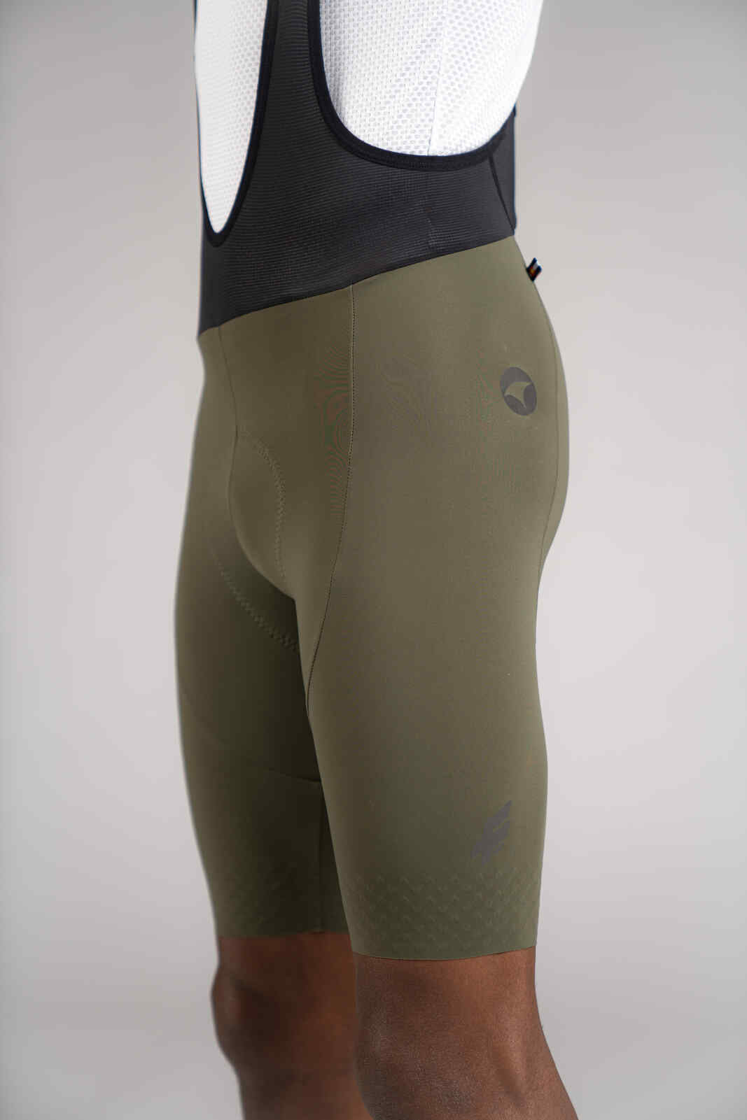 Men's Olive Green Cycling Bibs - Flyte Leg Panel Detail