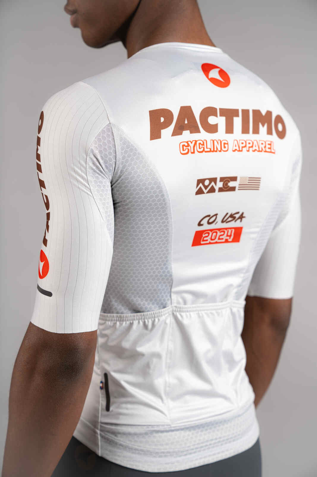 Men's White Flyte Cycling Jersey - Fabric Close-Up